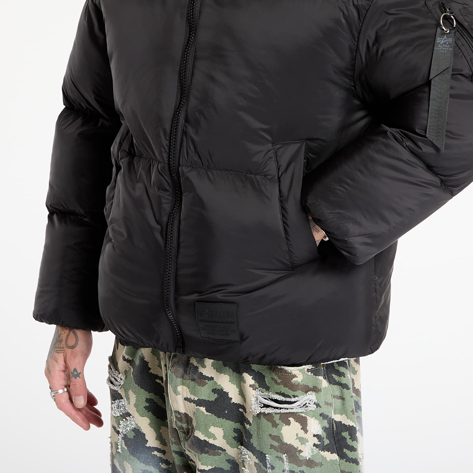 Якета Alpha Industries Cloud Puffer Bomber Black