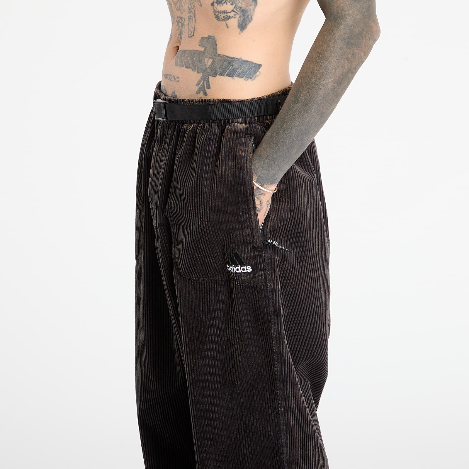 Hlače ADIDAS EQUIPMENT CORDUROY PANT Black/ Black