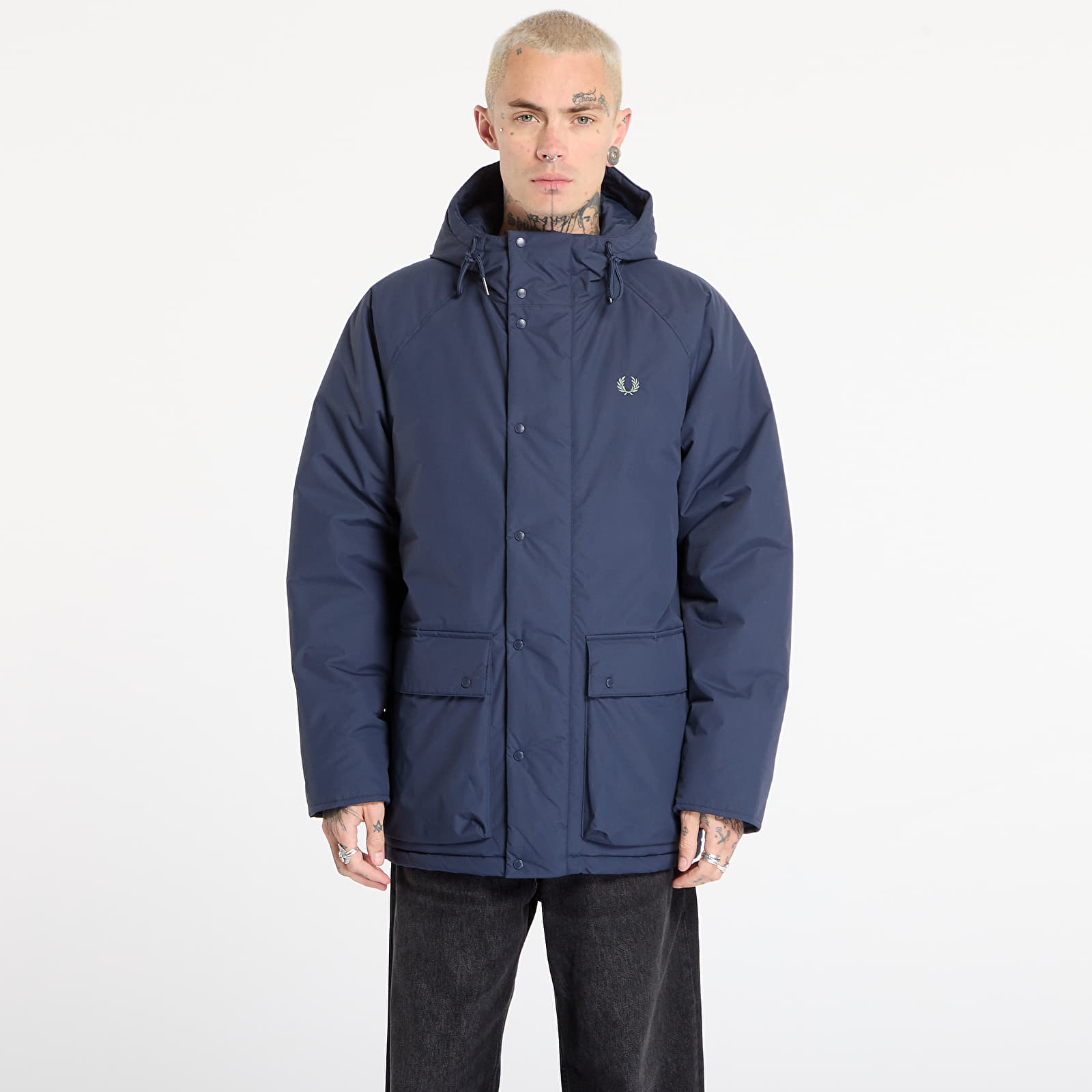 Puffejacken FRED PERRY Padded Zip Through Jacket Dark Airforce