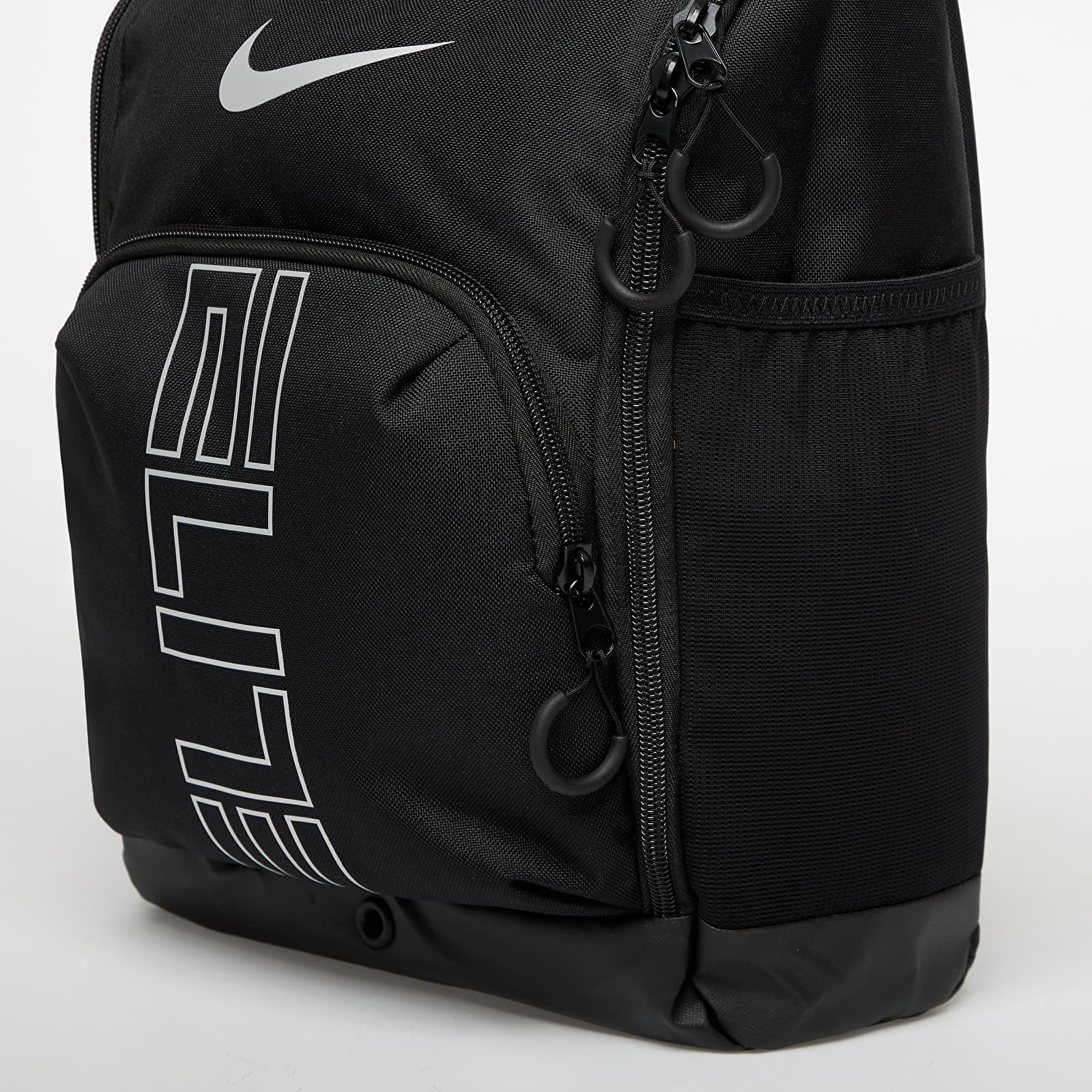 Drugi dodatki Nike Varsity Elite Basketball Shoe Bag (14L) Black/ Black/ Metallic Silver
