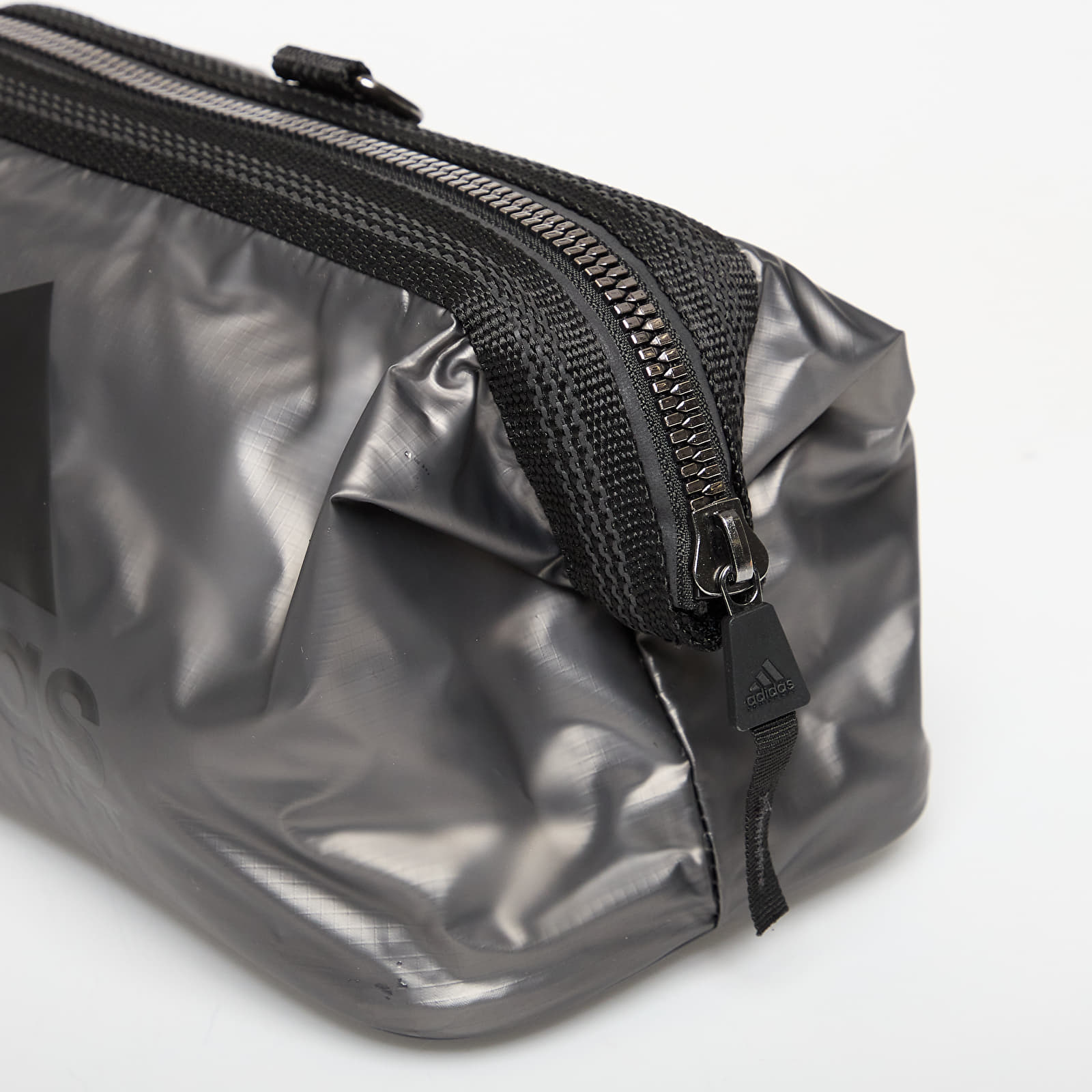 Other accessories adidas Equipment Washkit Black