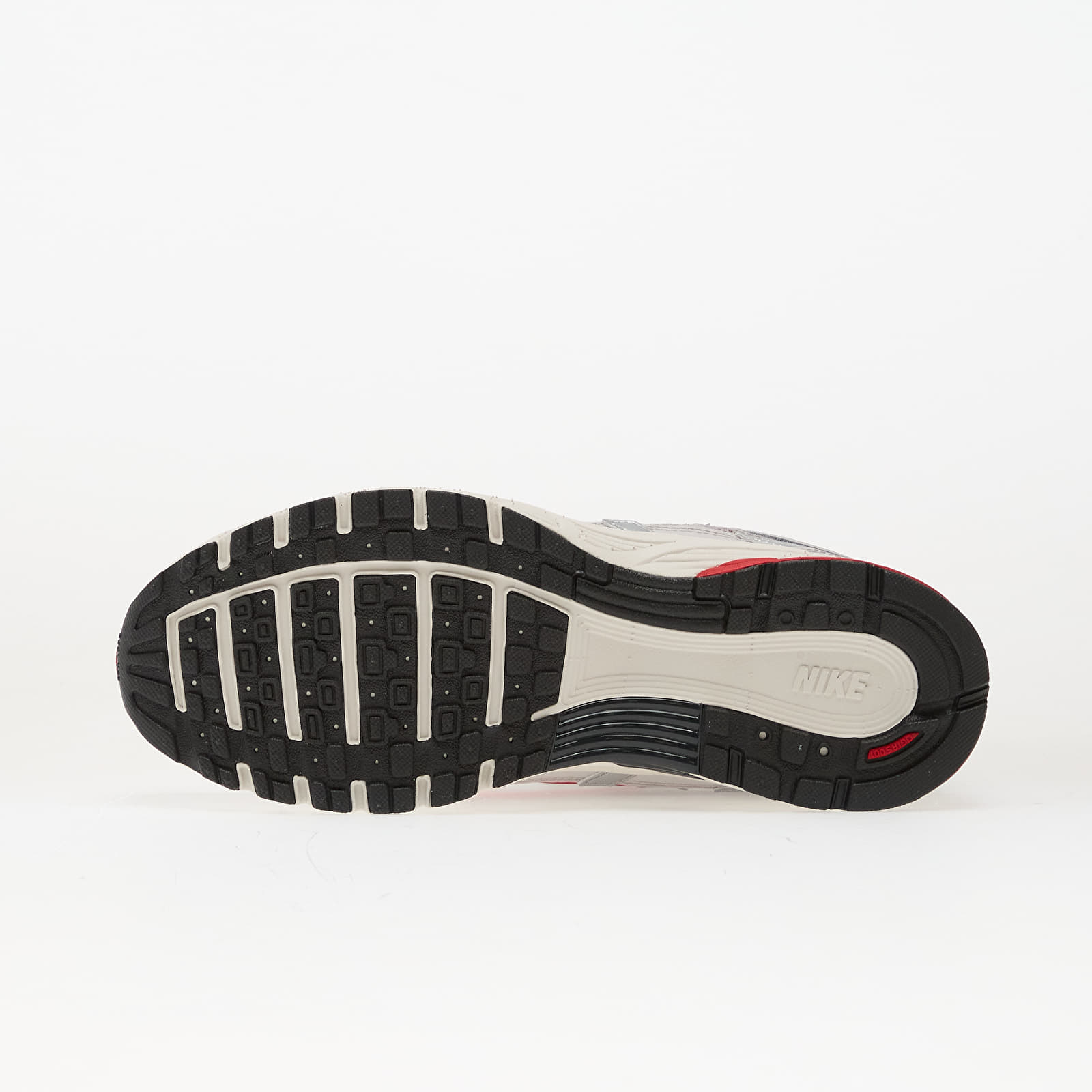 Herenschoenen Nike P-6000 College Grey/ Fire Red-Vast Grey-Phantom