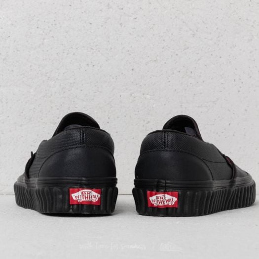 Men s shoes Vans Classic Slip On Marvel Black Widow Black Footshop