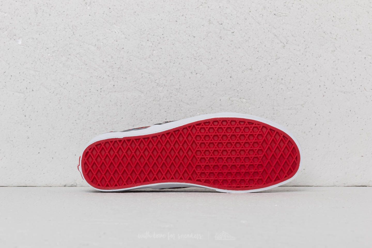 Men's shoes Vans Classic Slip-On (Marvel) Spider-Man/ Black