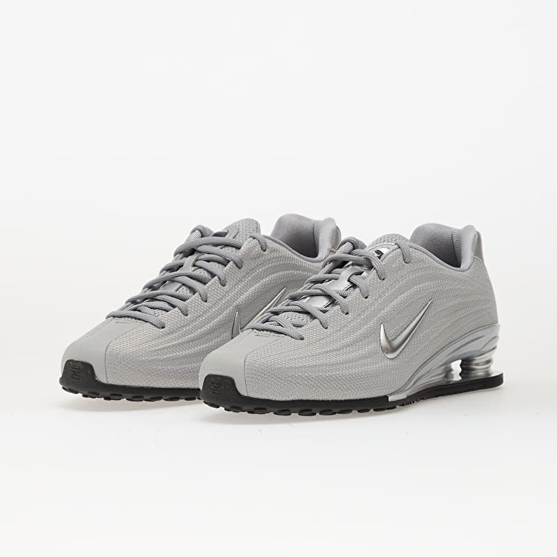Nike W Shox Z Silver/ Silver-Black-Metallic Silver | Footshop