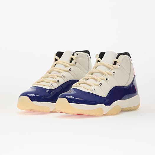 Chaussures et baskets homme Air Jordan 11 Rare Air (IH0296-400