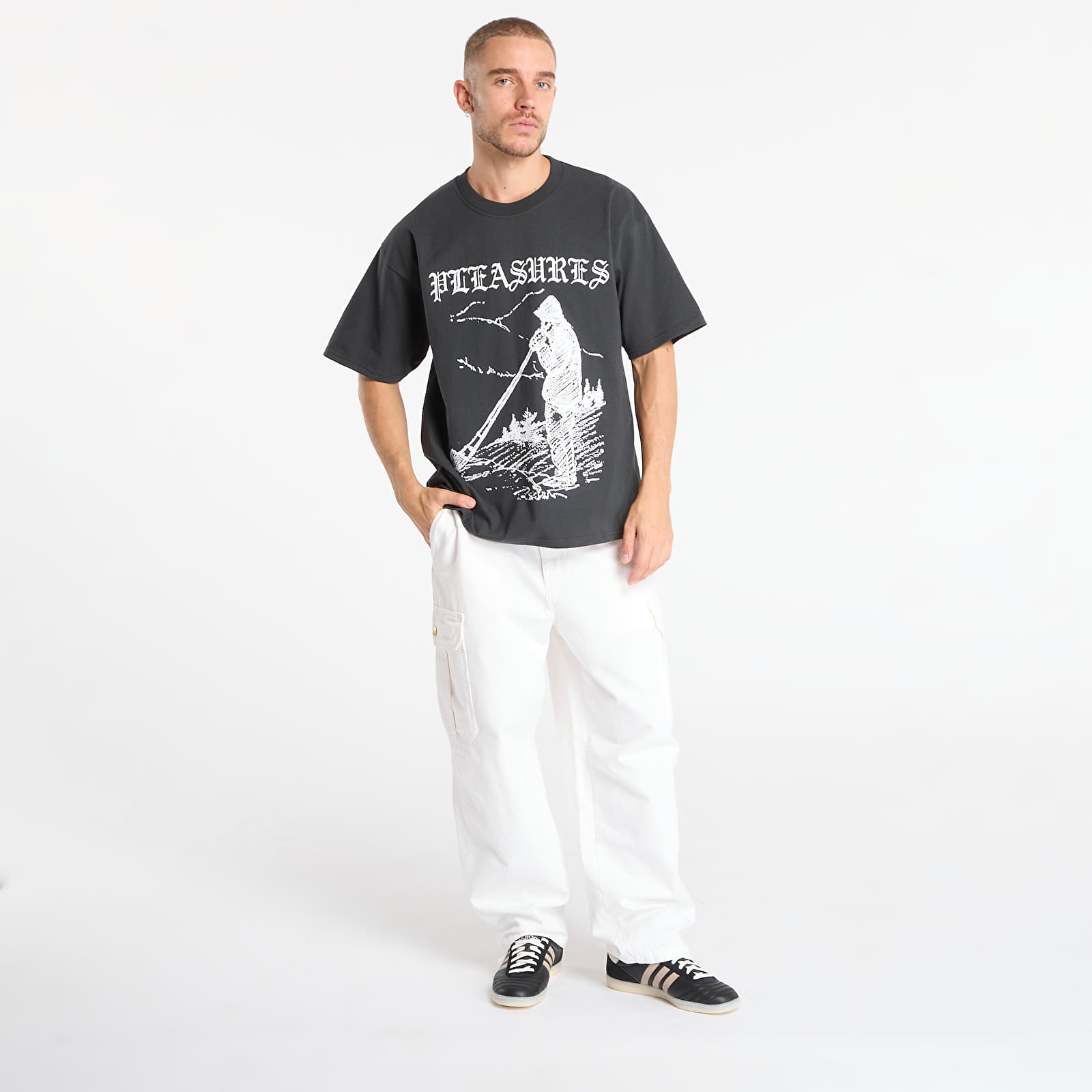 T-shirts til mænd PLEASURES Pipe T-Shirt Vintage Black