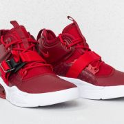red nike air force 270