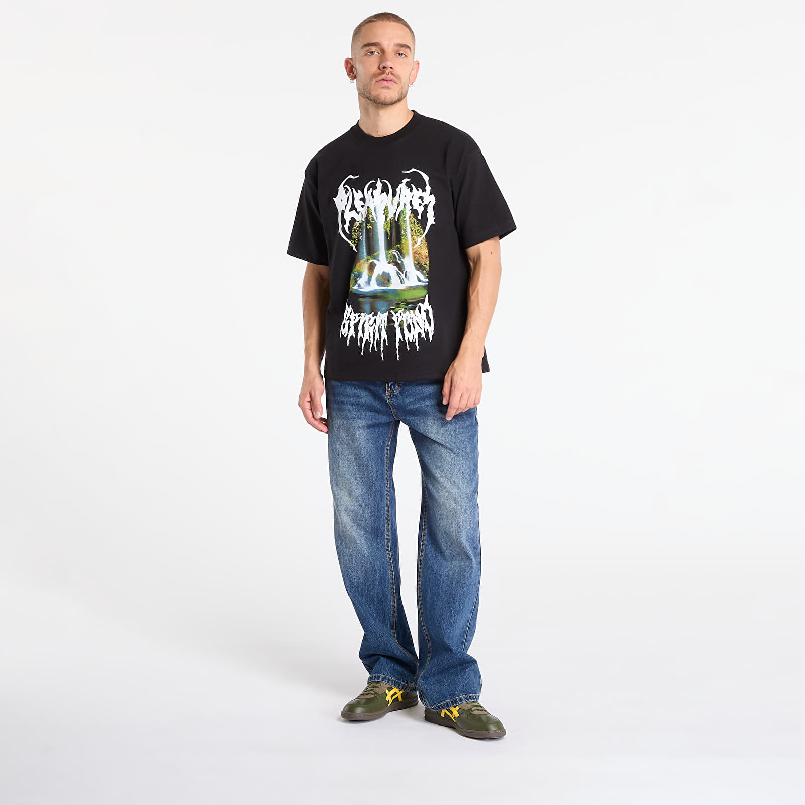 Moške majice  PLEASURES Pond T-Shirt Black