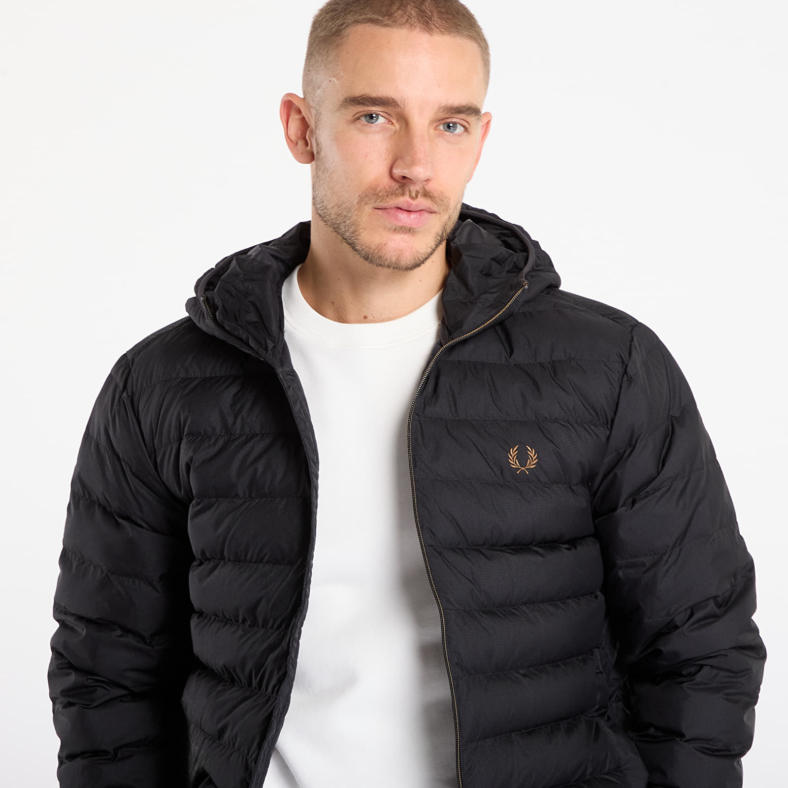 Men's jackets FRED PERRY Hooded Insulated Jacket Black