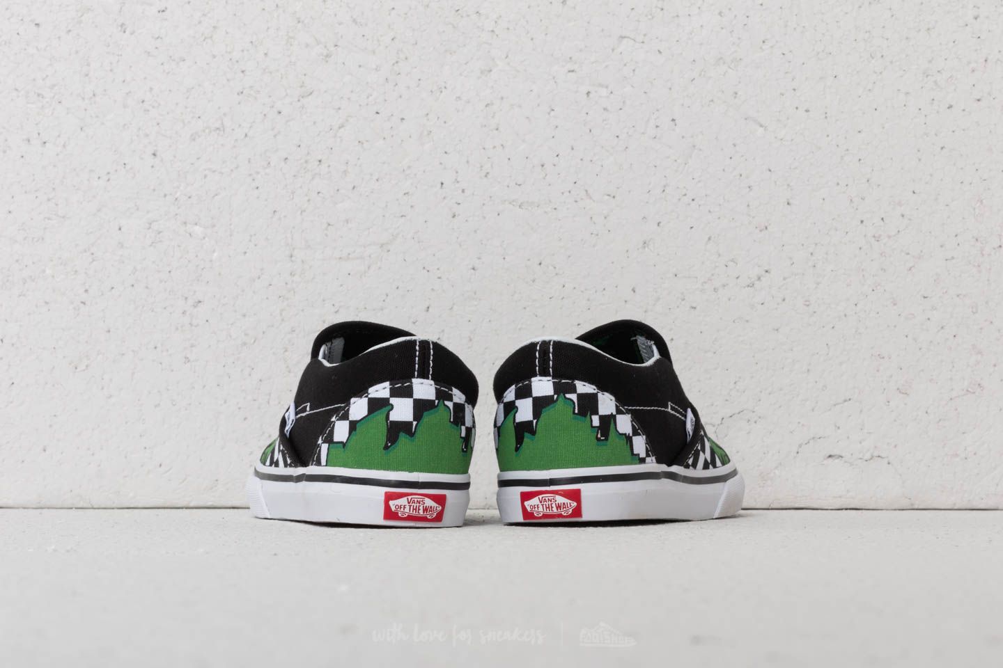 Vans hulk hot sale slip ons