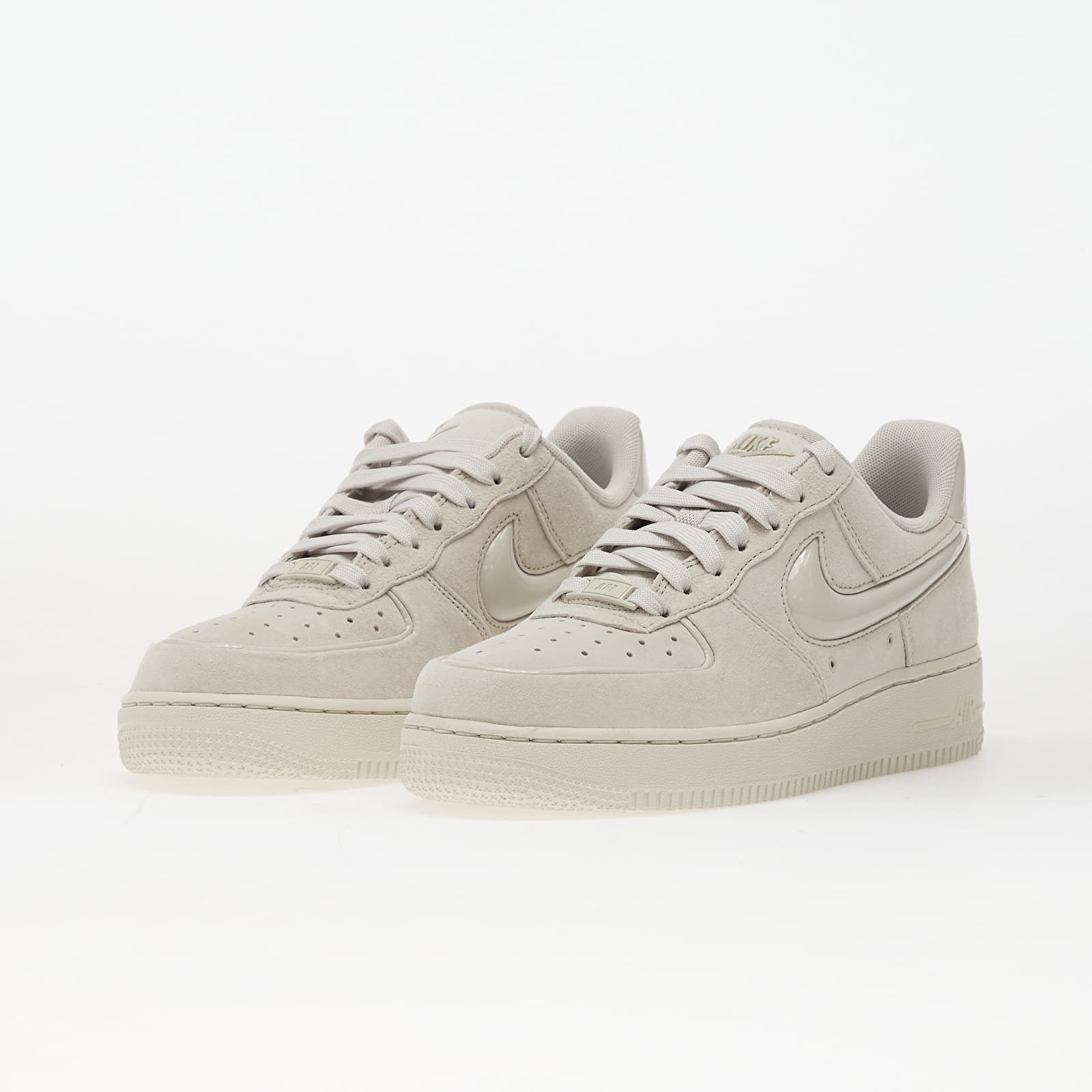 Дамски кецове и обувки Nike Air Force 1 '07 Light Bone/ Light Bone-White