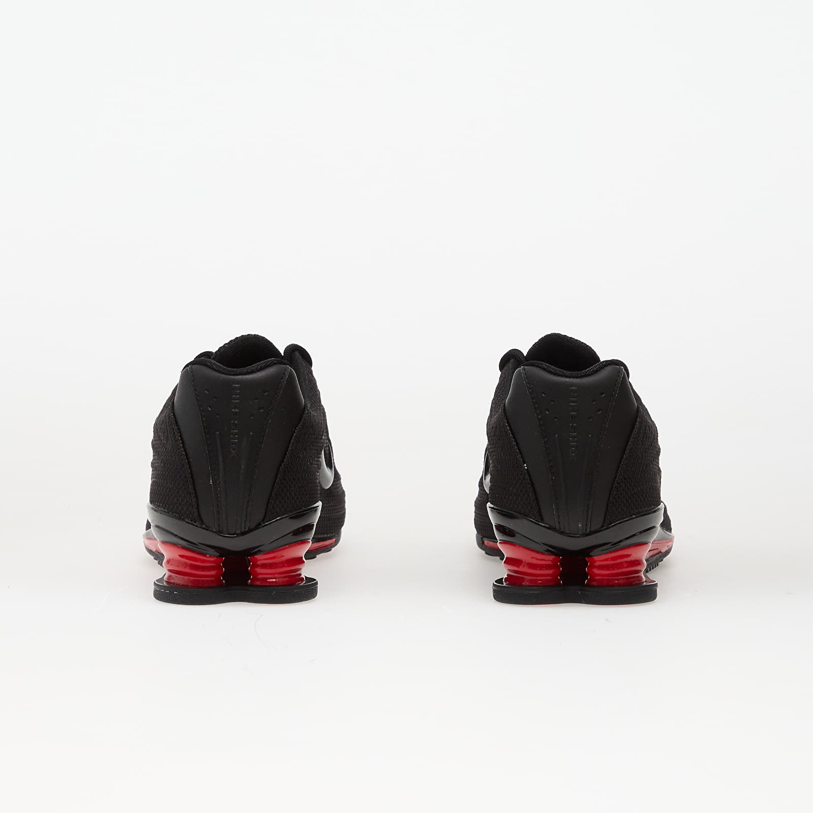 Дамски кецове и обувки Nike W Shox Z Black/ Black-University Red