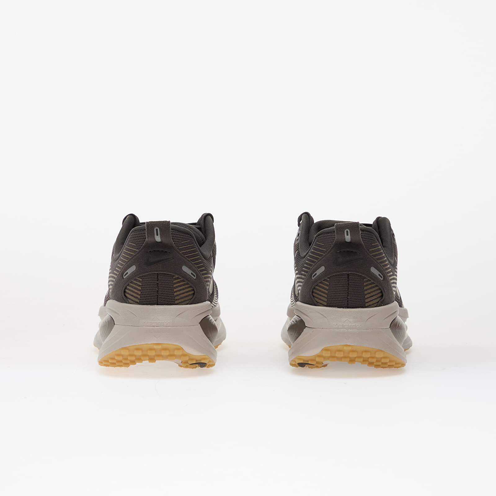 Buty męskie Nike Vomero 18 Medium Ash/ Black-College Grey-Pale Ivory