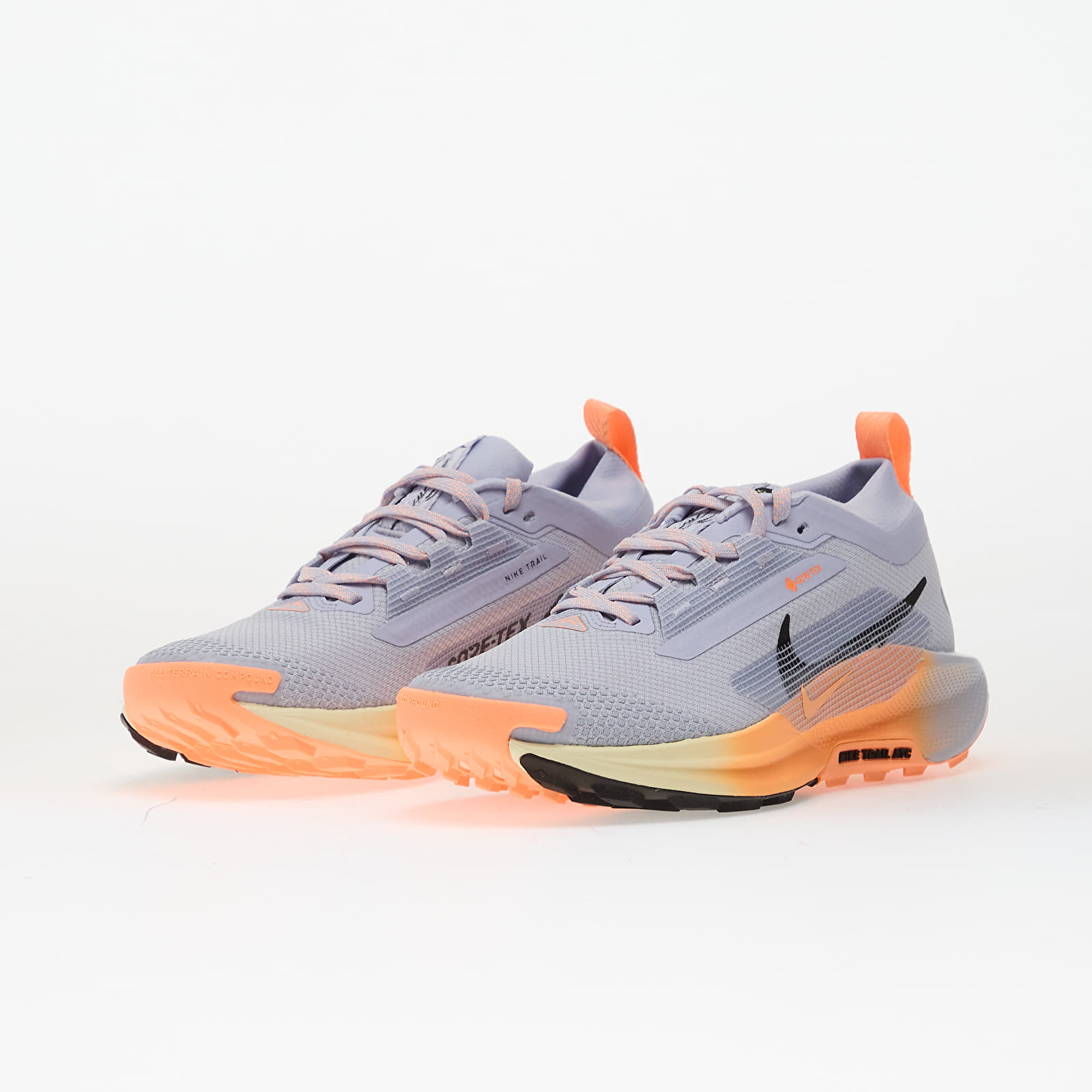 Sapatos de mulher Nike Pegasus Trail 5 Gore-Tex Ghost/ Black-Malt-Orange Pulse