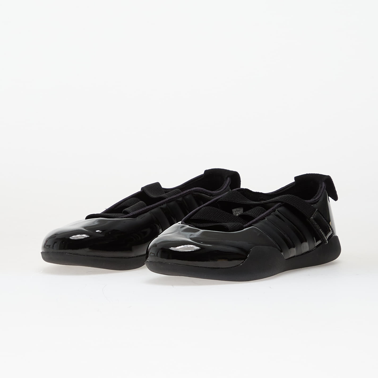 Ženske tenisice adidas Taekwondo By Caroline Hú x Edison Chen's Clot Core Black/ Carbon/ Carbon Met.