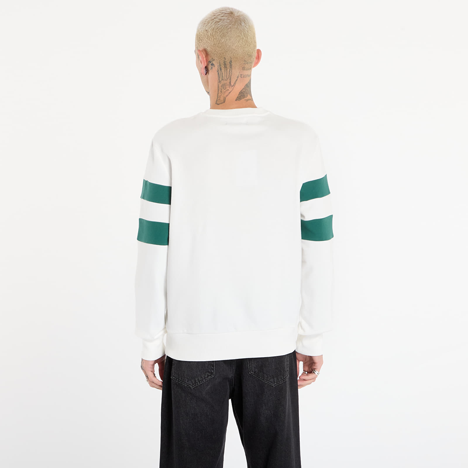 Hættetrøjer og sweatshirts FRED PERRY Peached Tipped Sleeve Sweatshirt Snow White