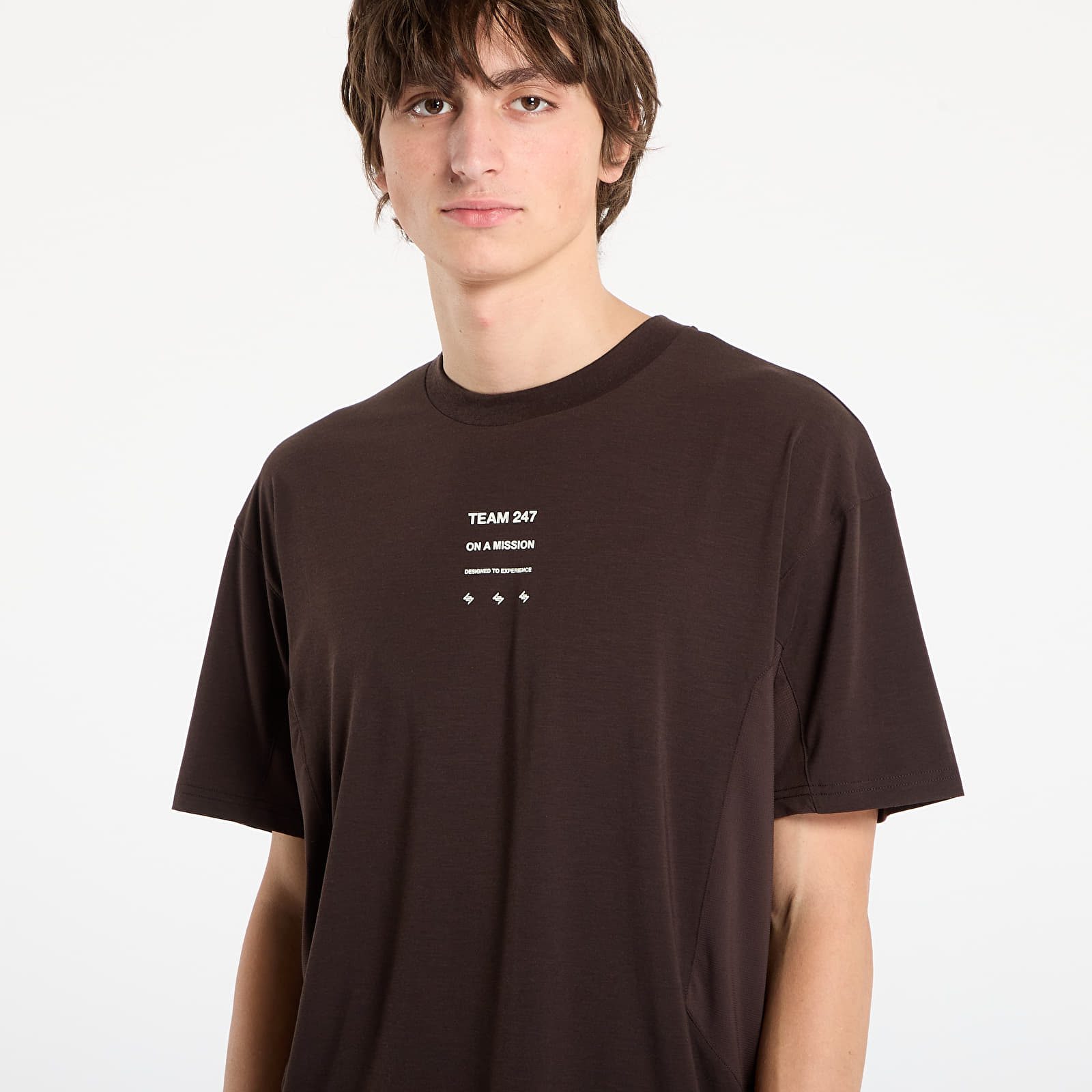 T-shirts REPRESENT 247 Uprising Oversized T-Shirt Chocolate