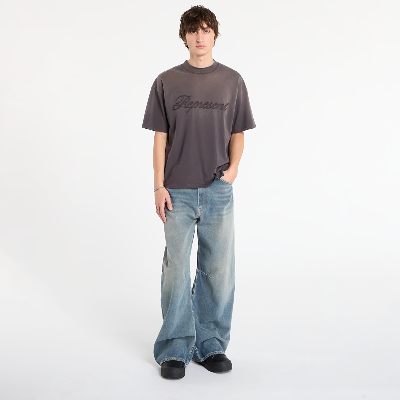 Тениски REPRESENT Reverse Applique T-Shirt After Dark