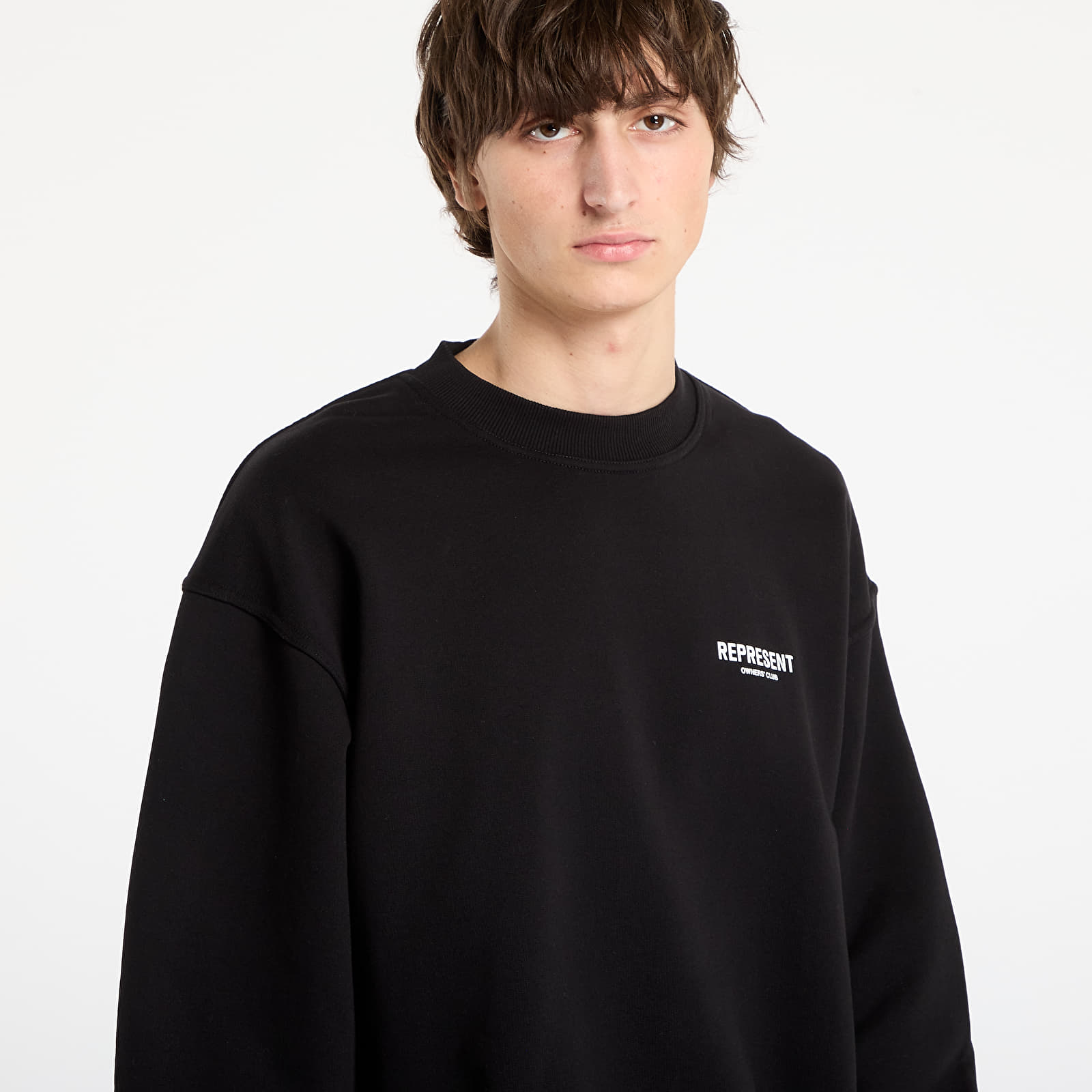 Суичърти REPRESENT Owners Club Sweater Black