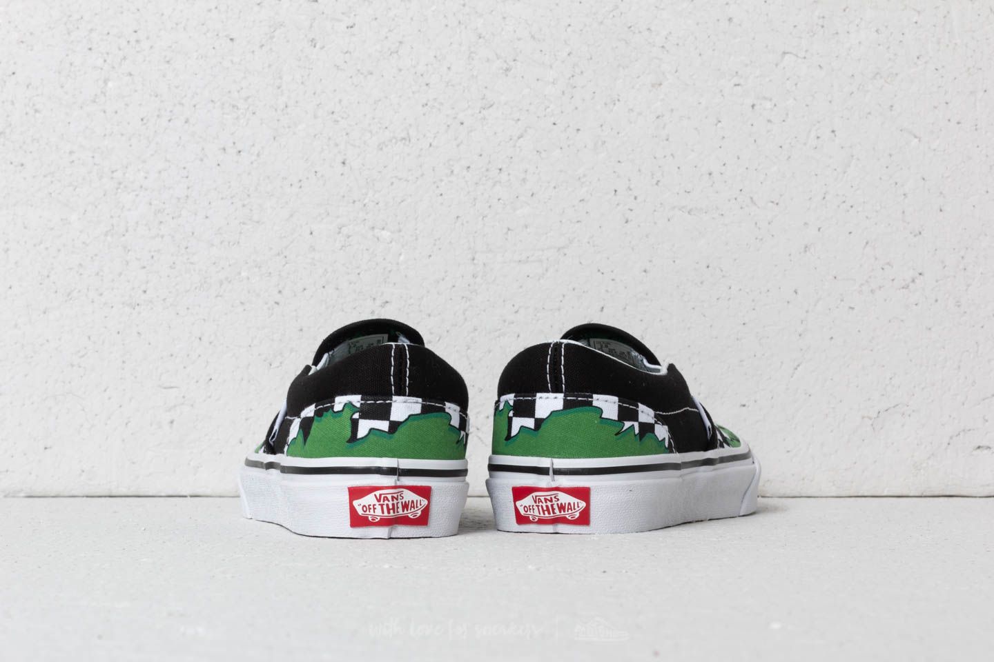 Sneaker und Schuhe fur Kinder Vans Classic Slip On Marvel Hulk Checkerboar Footshop