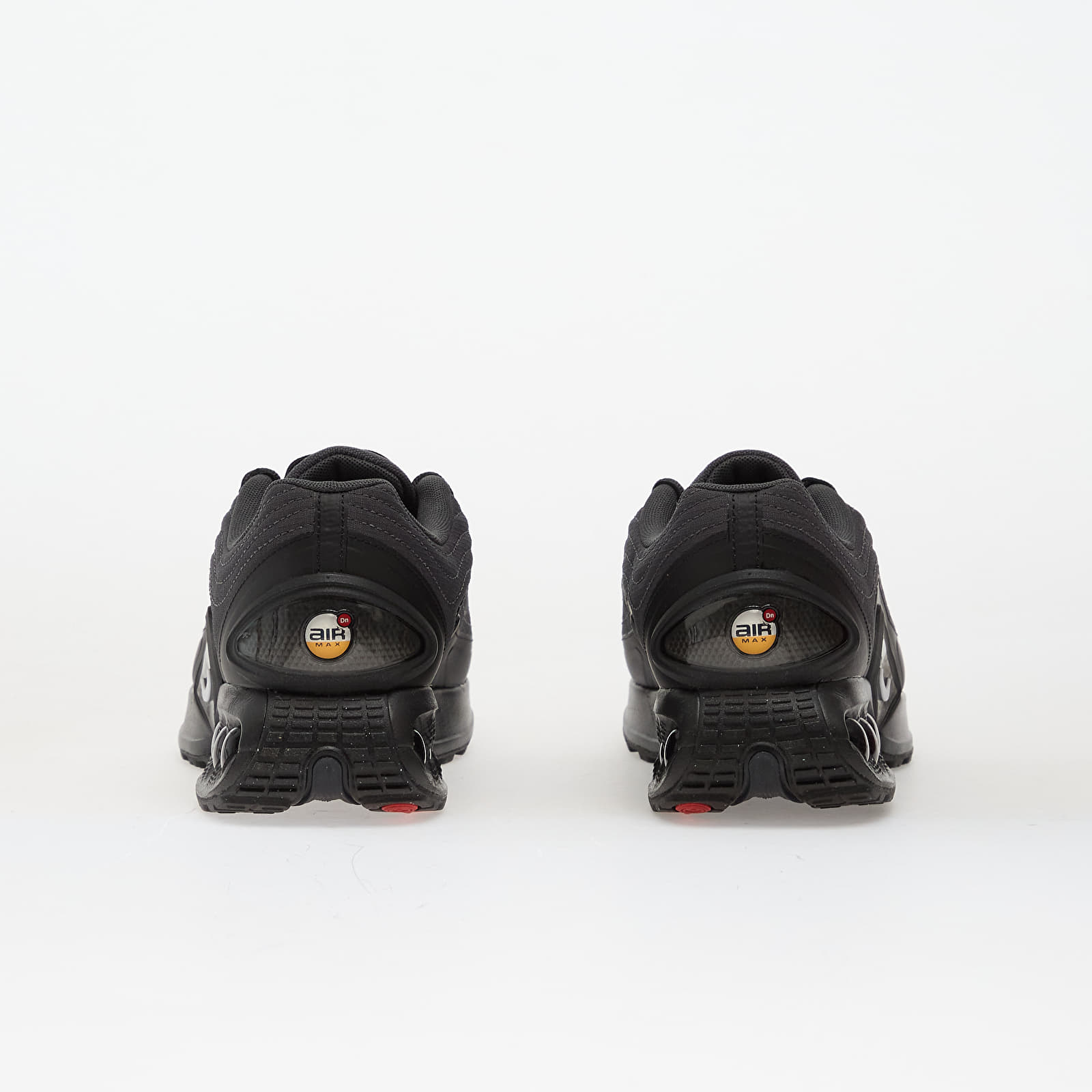 Мъжки кецове и обувки Nike Air Max Dn Winterized Anthracite/ White-Black-Anthracite