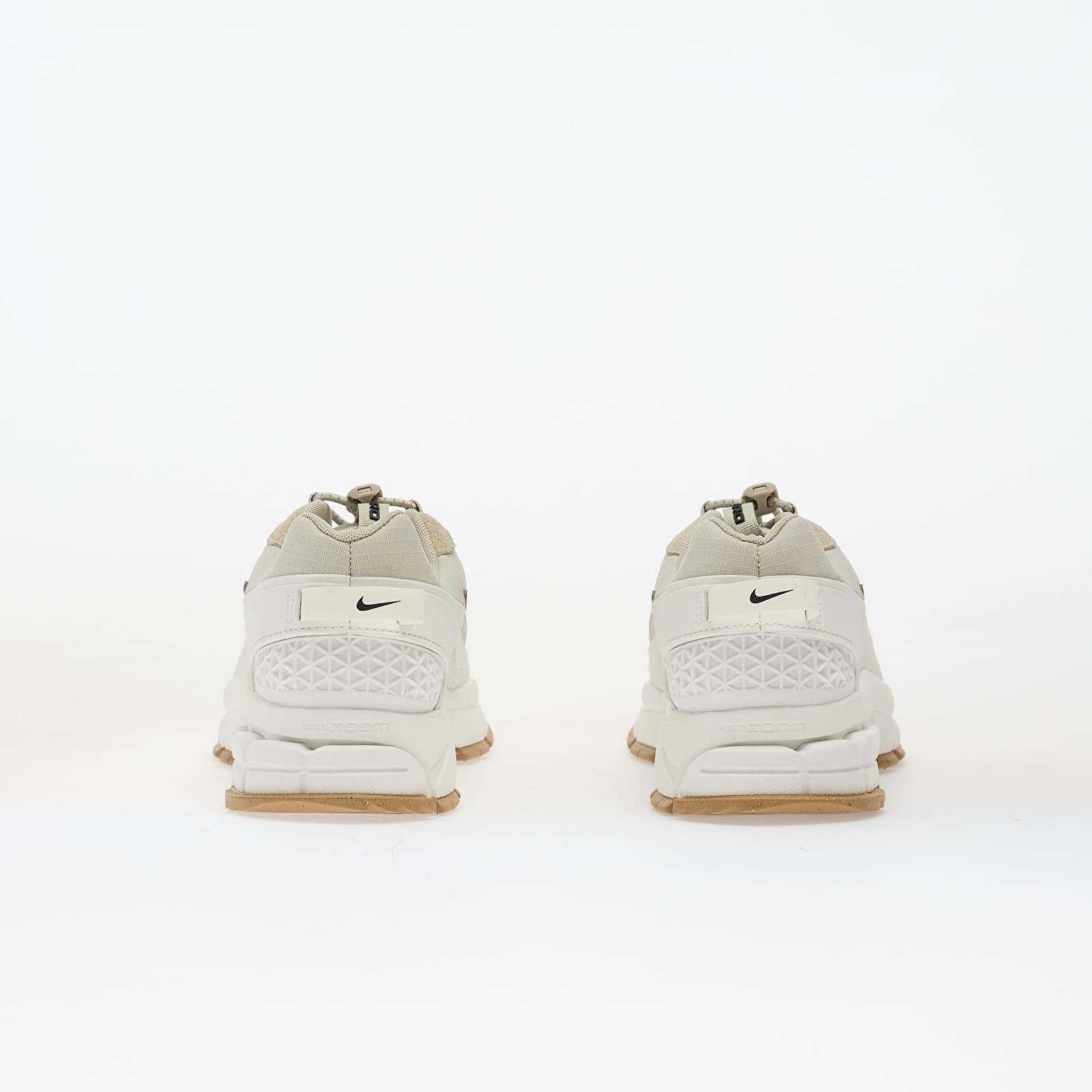 Дамски кецове и обувки Nike Zoom Vomero Roam Sail/ Light Stone-Gum Light Brown