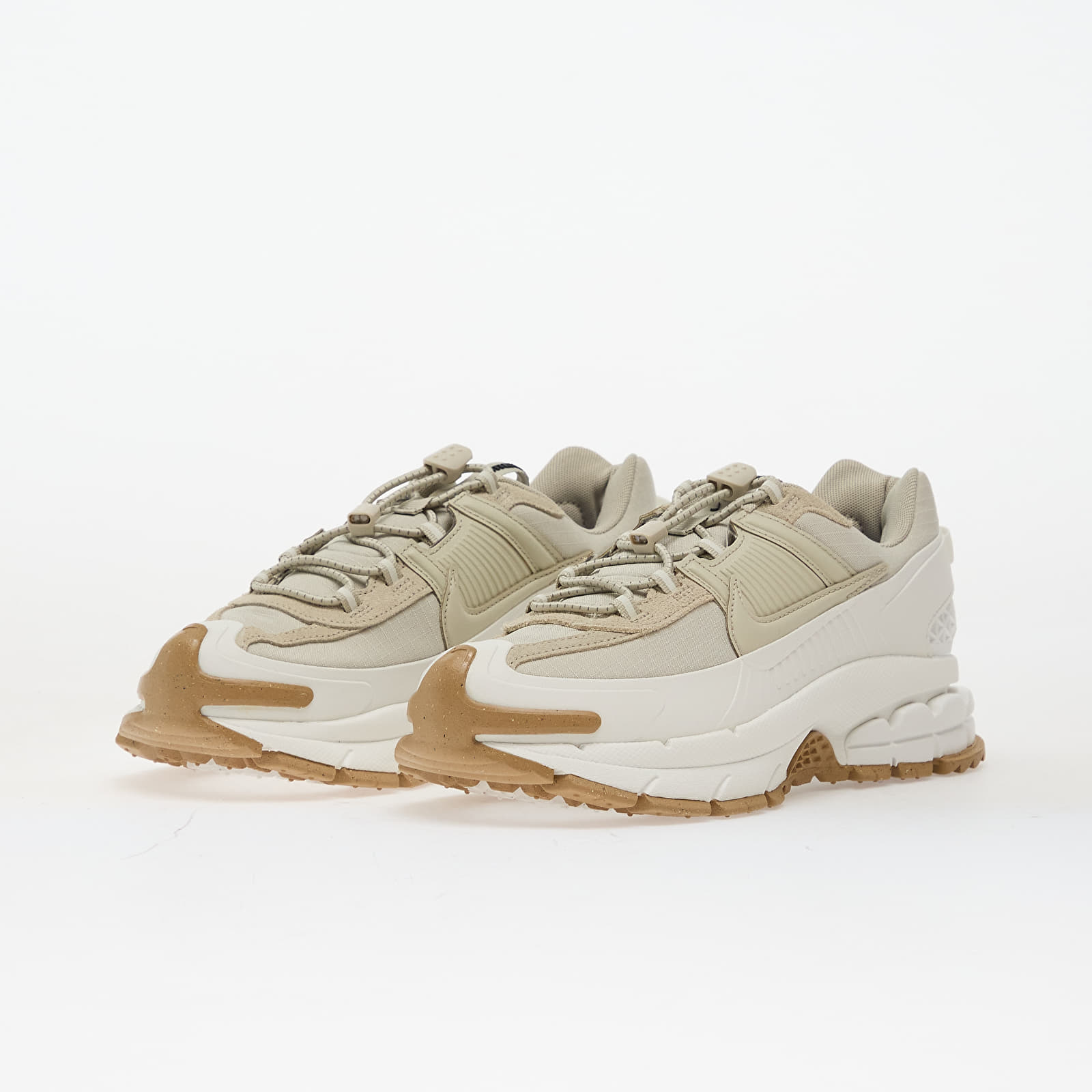 Дамски кецове и обувки Nike Zoom Vomero Roam Sail/ Light Stone-Gum Light Brown
