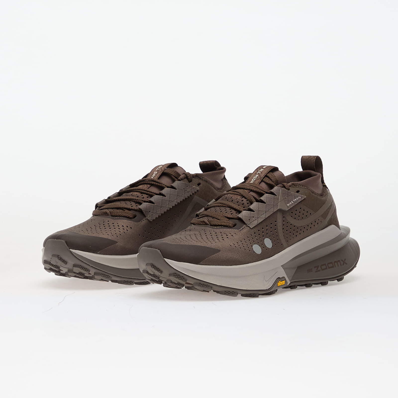 Sko til mænd Nike Zegama 2 Ironstone/ Cave Stone-College Grey