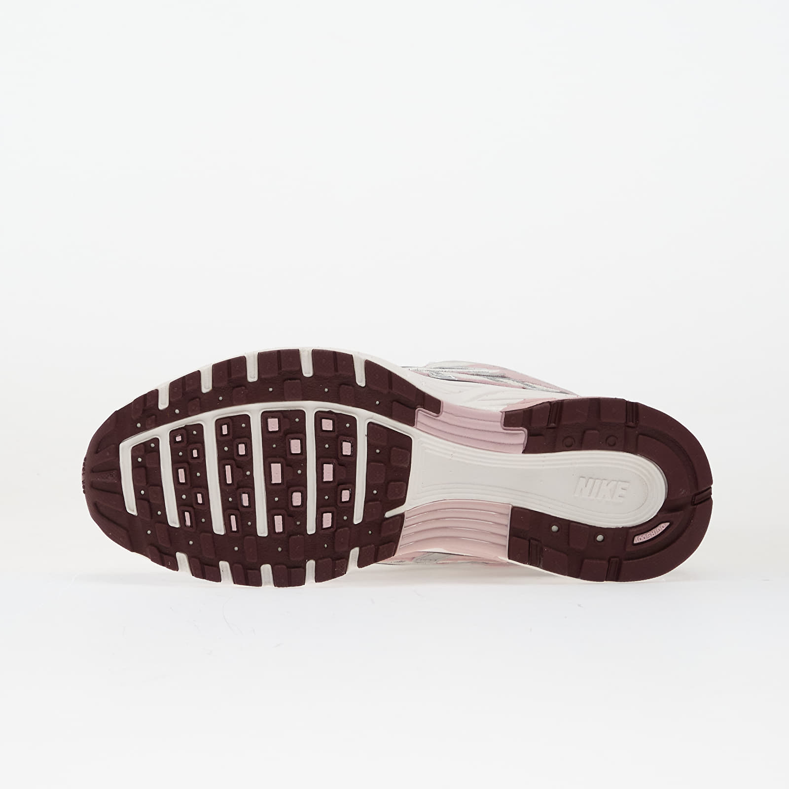Sapatos de mulher Nike W P-6000 Summit White/ Plum Chalk-Metallic Silver