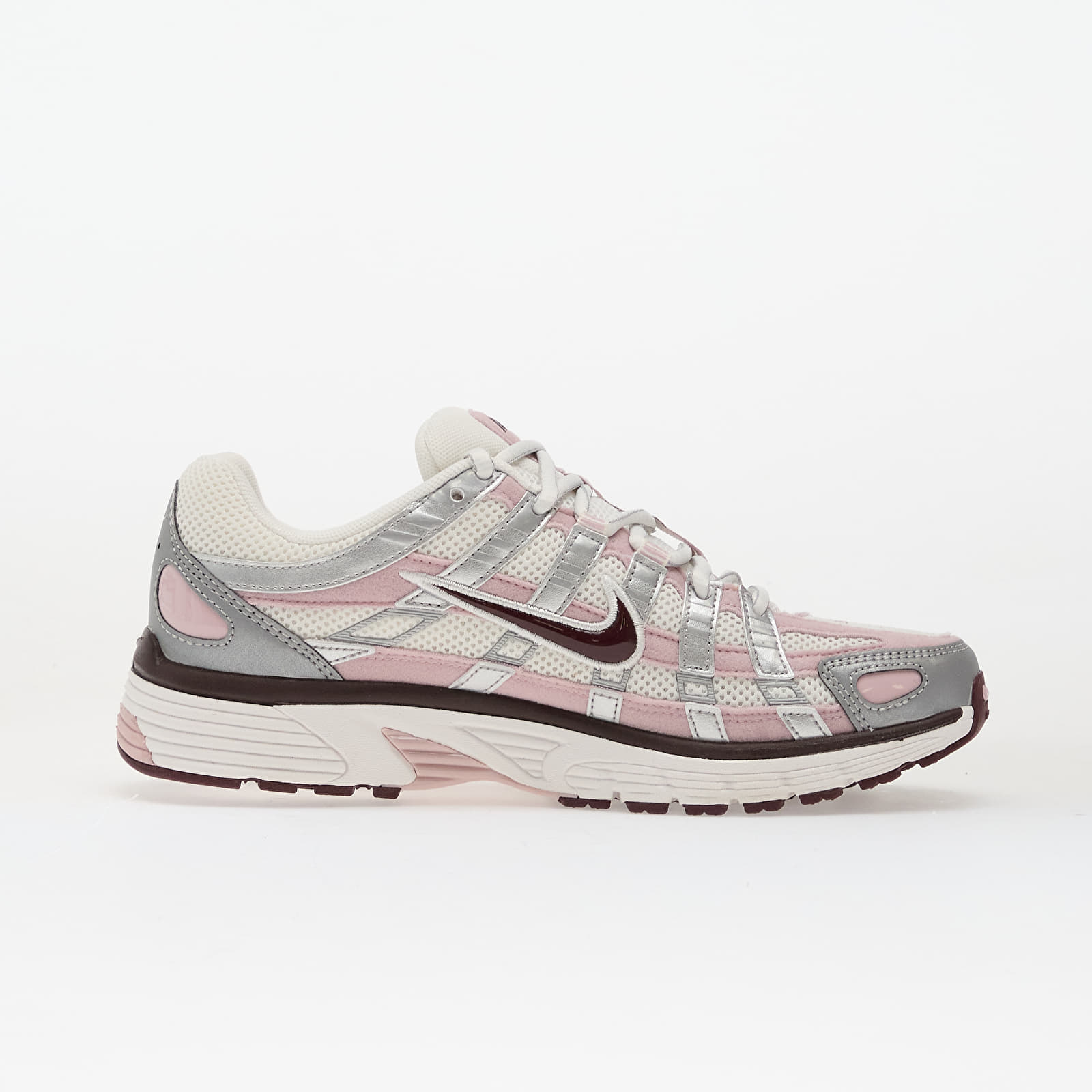 Sapatos de mulher Nike W P-6000 Summit White/ Plum Chalk-Metallic Silver