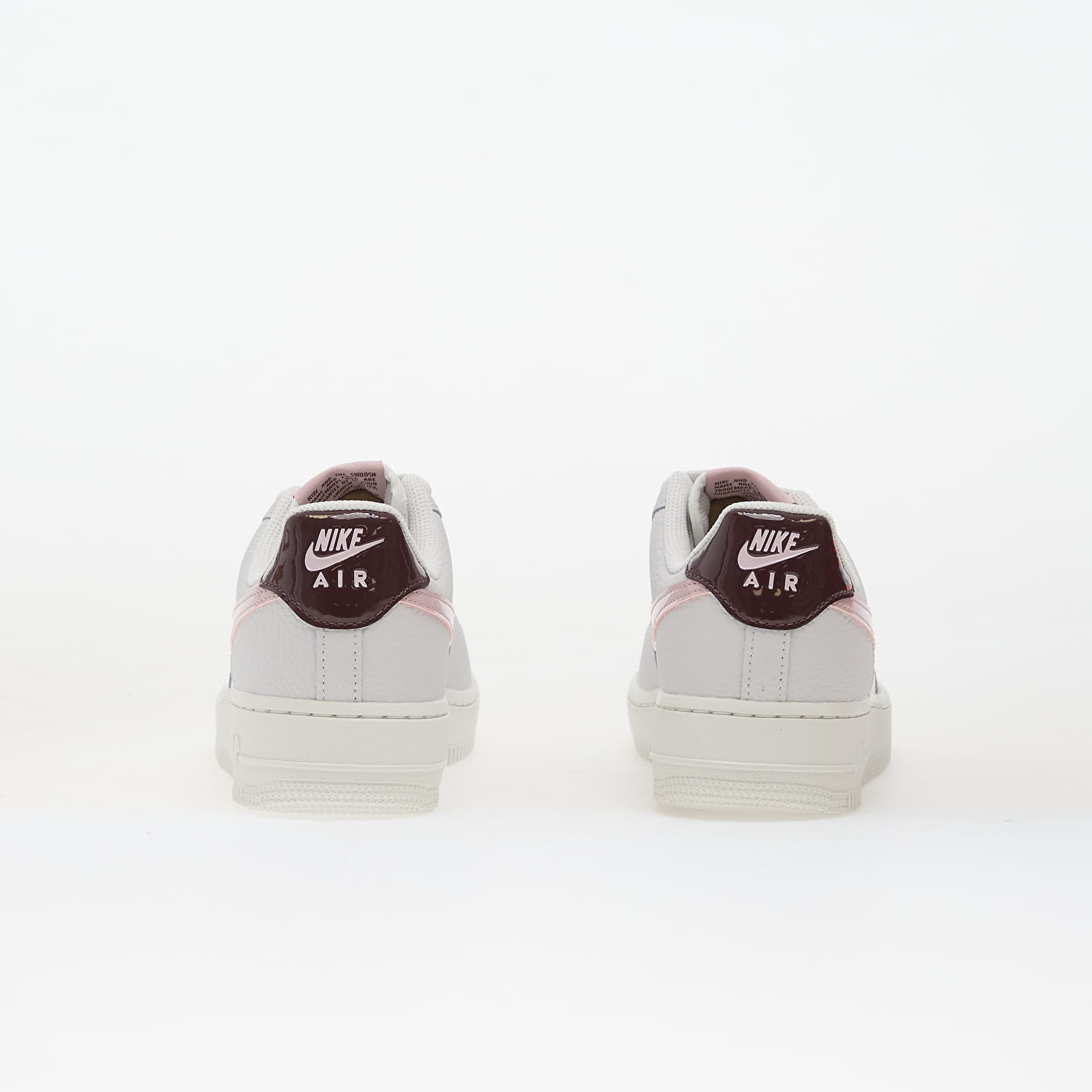 Дамски кецове и обувки Nike W Air Force 1 '07 Summit White/ Plum Chalk-Vast Grey