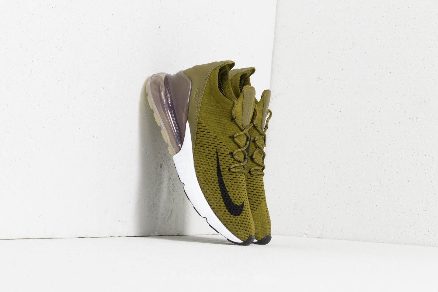 Chaussures et baskets homme Nike Air Max 270 Flyknit Olive Flak/ Black-Sepia Stone