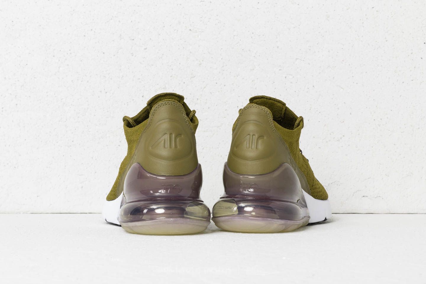 Air max 270 hotsell flyknit olive flak