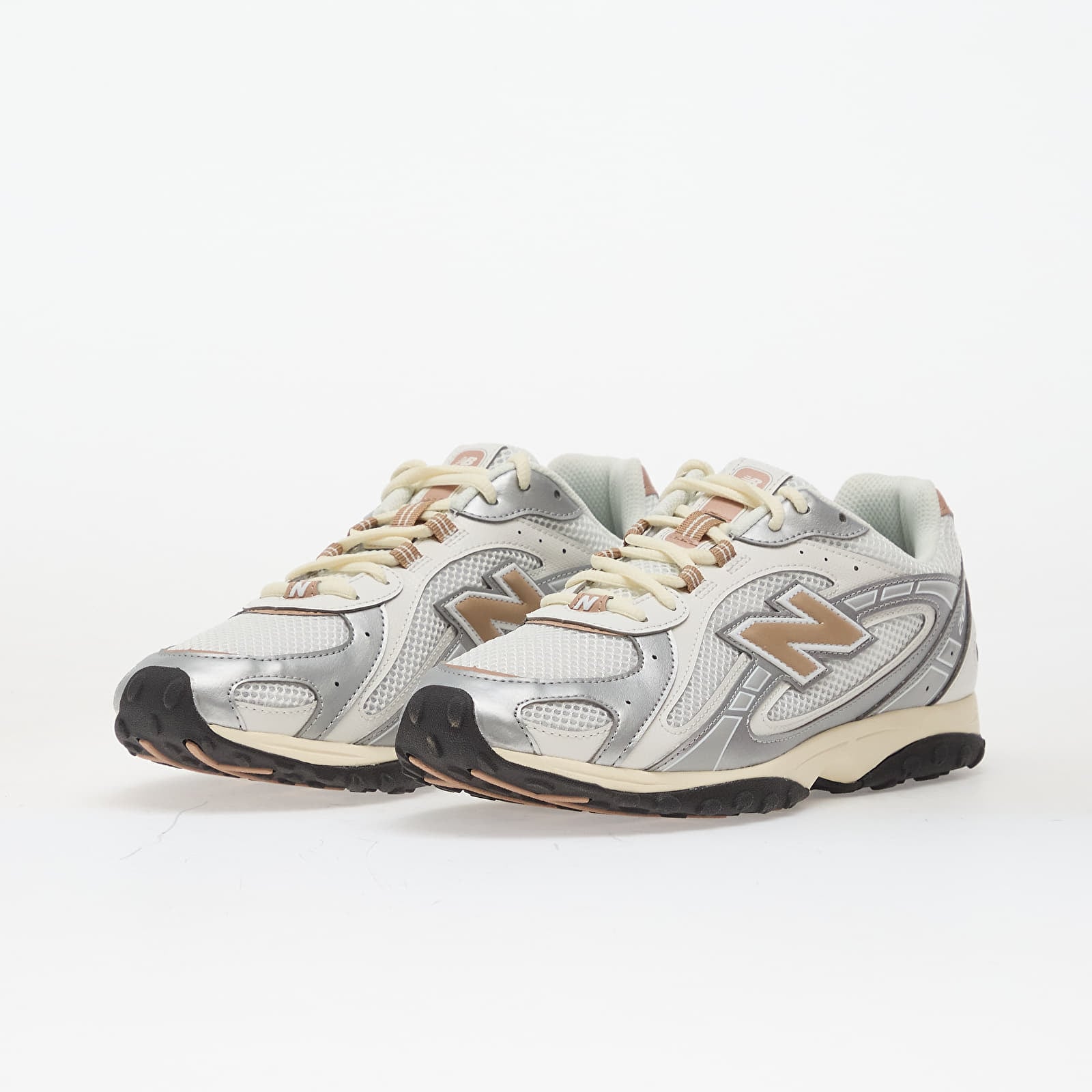 Skor för män New Balance 204 Silver Metallic