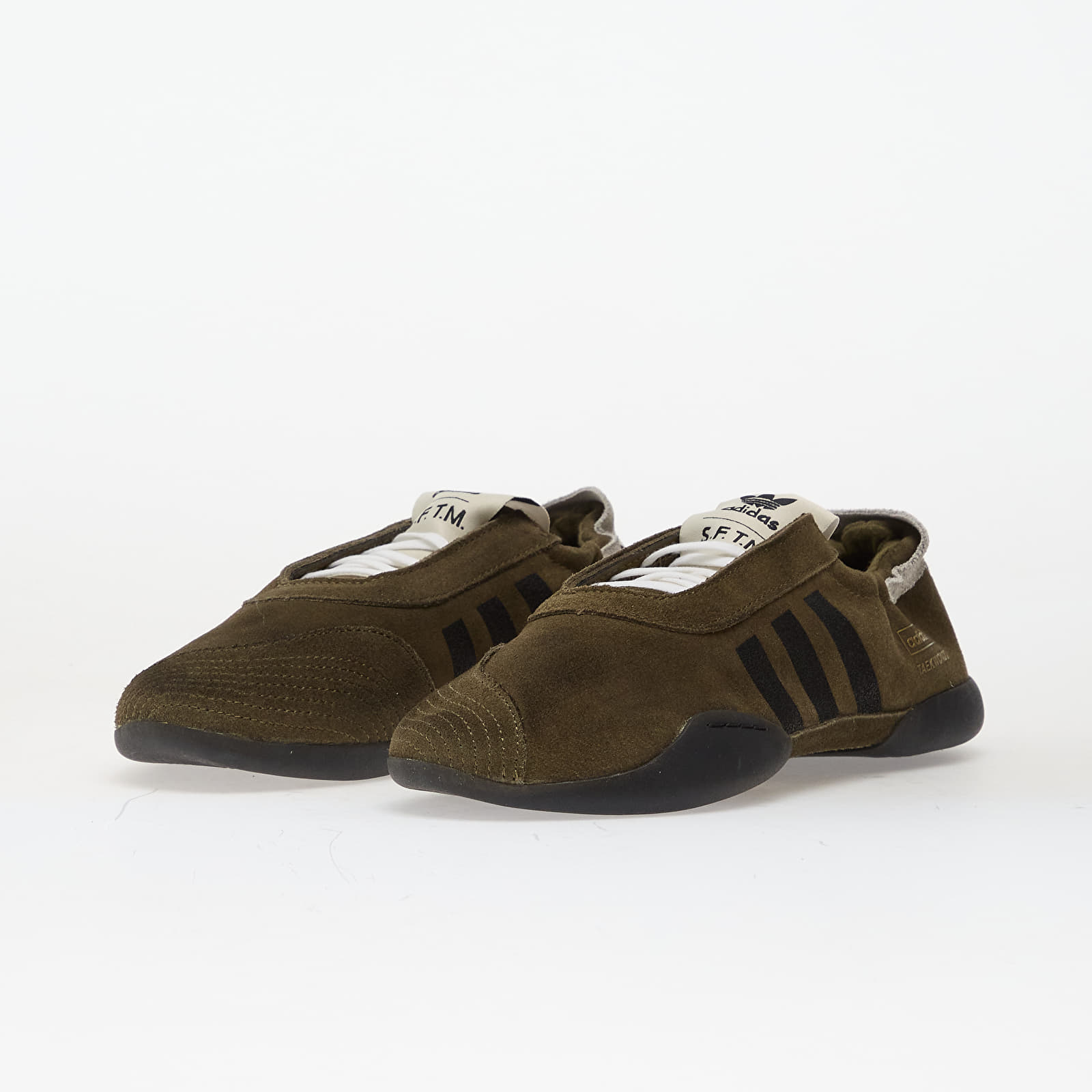 Sapatos de mulher adidas Taekwondo Mei W Sftm Crew White/ Core Black/ Ftw White