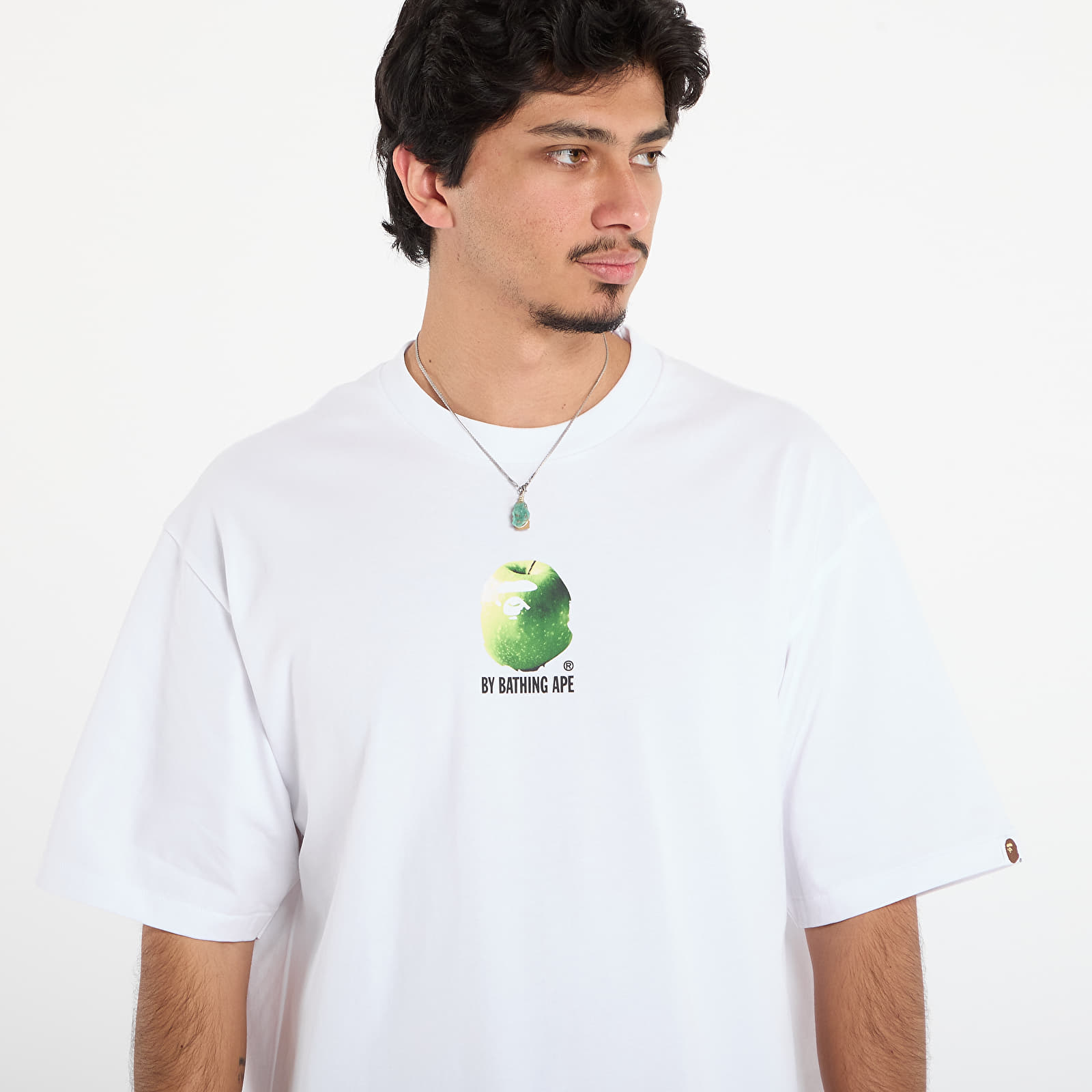Tričká A BATHING APE Apple Graphic By Bathing Ape Relaxed Fit Tee White