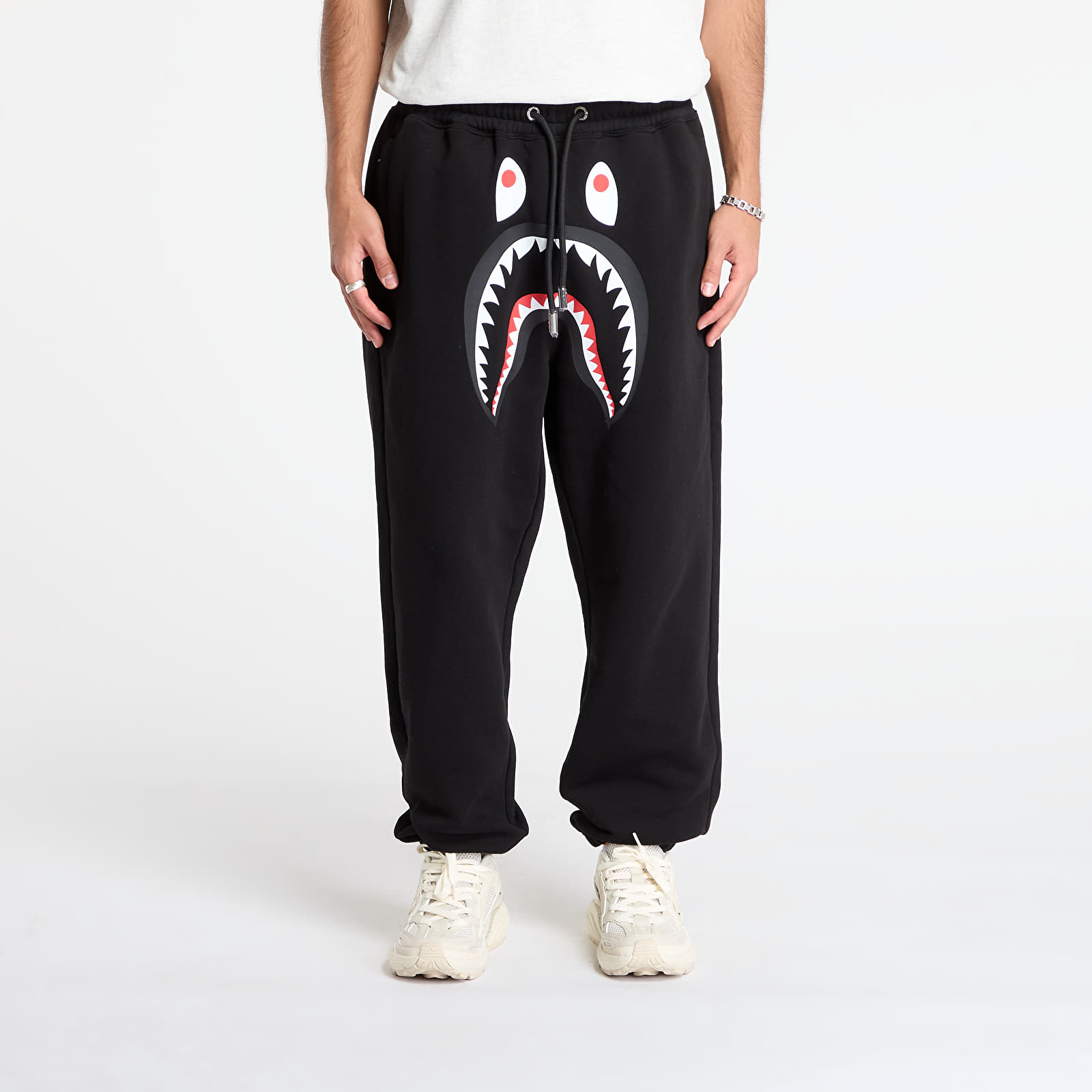Анцузи A BATHING APE Shark Relaxed Fit Sweat Pants Black