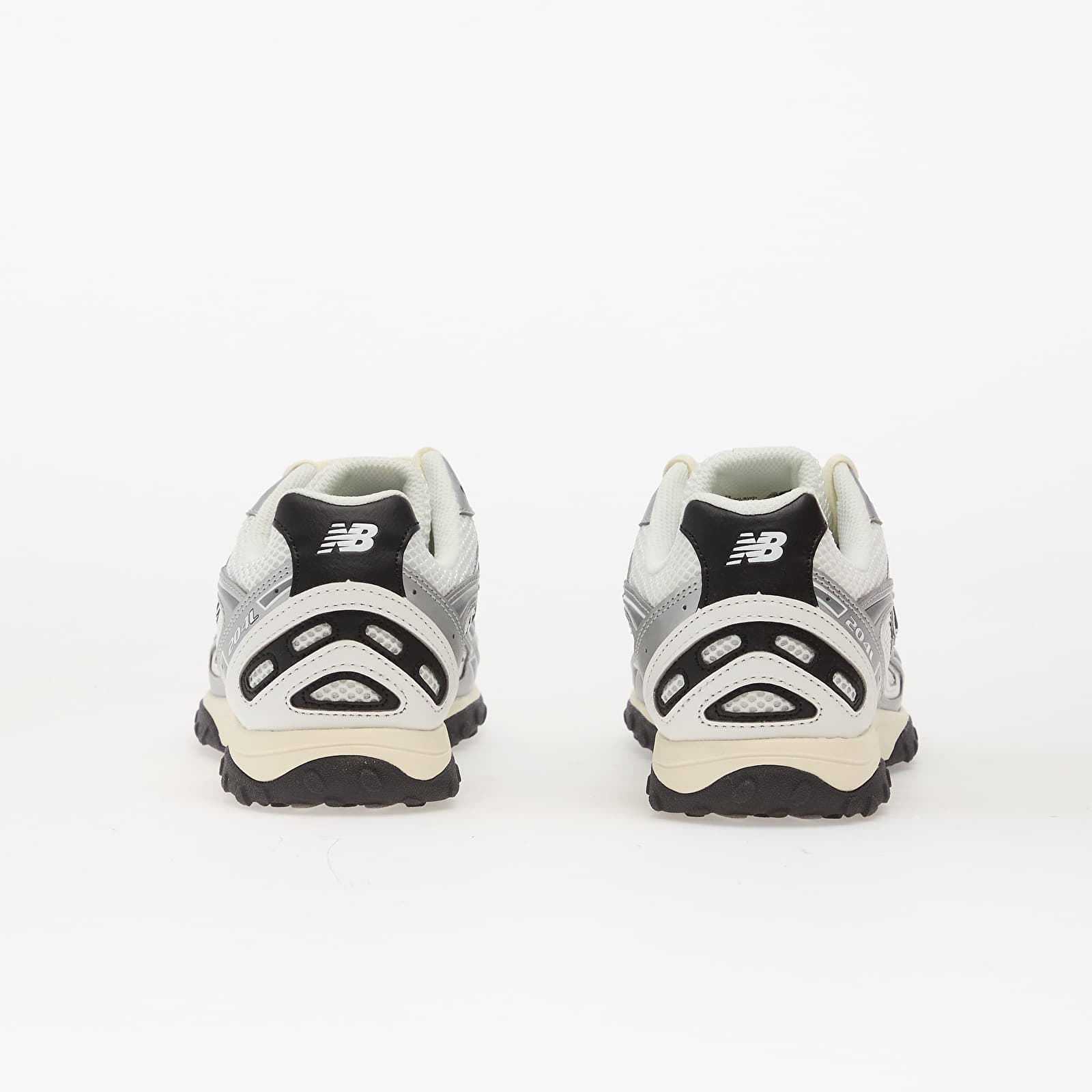 Pánské tenisky a boty New Balance 204 Silver Metallic