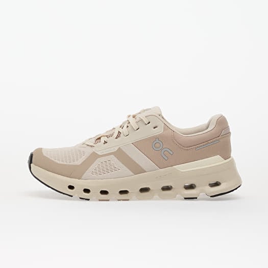 On M Cloudrunner 2 Pearl/ Desert
