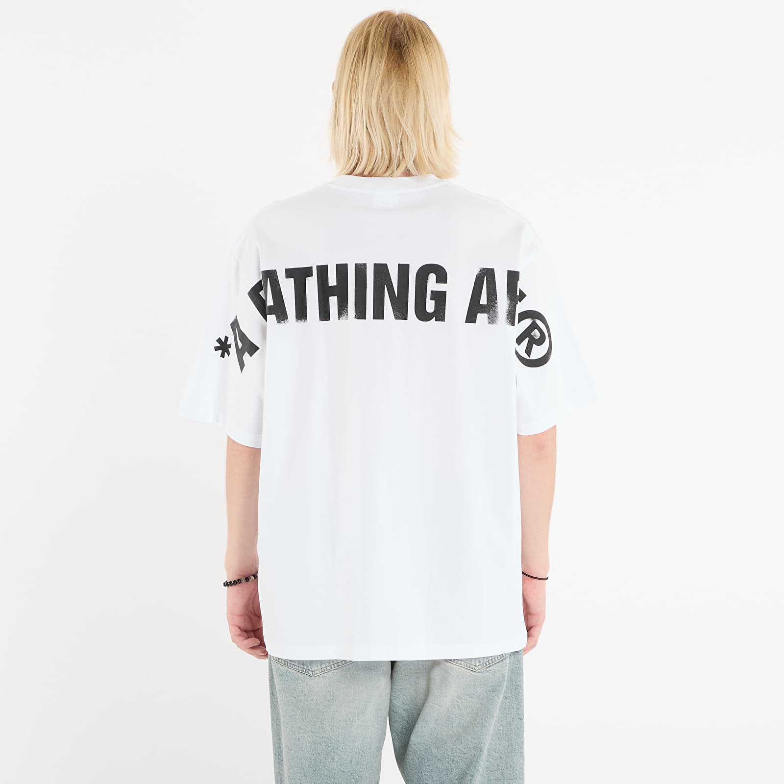 T-shirts A BATHING APE Spray Print Ape Head Relaxed Fit Tee 2 White