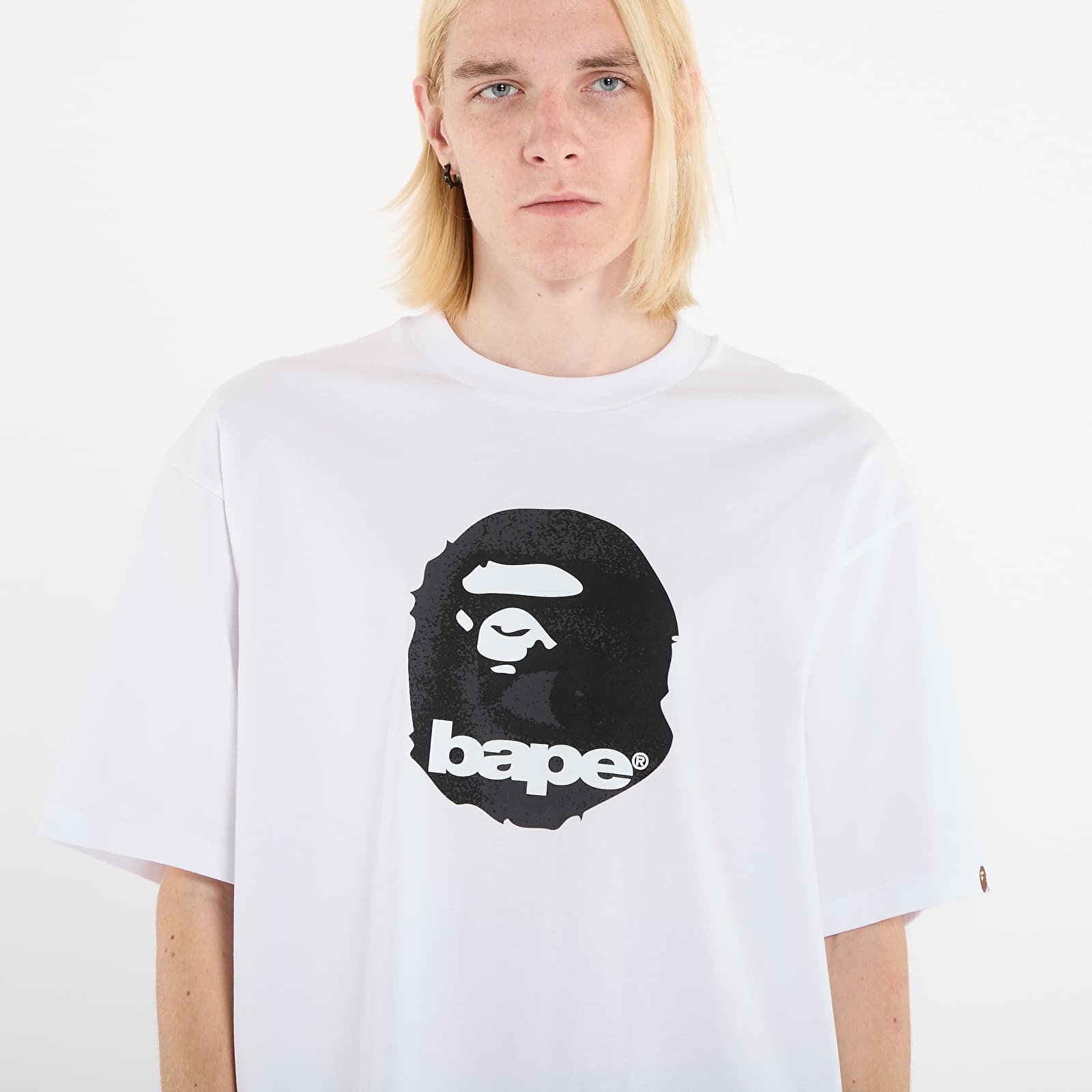 T-shirts A BATHING APE Ape Head Relaxed Fit Tee White