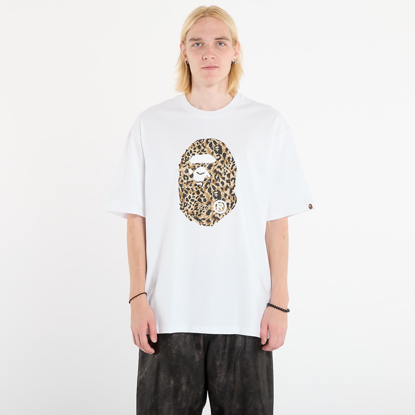 Tricou A BATHING APE Wild Leopard Pattern Ape Head Relaxed Fit Tee White S