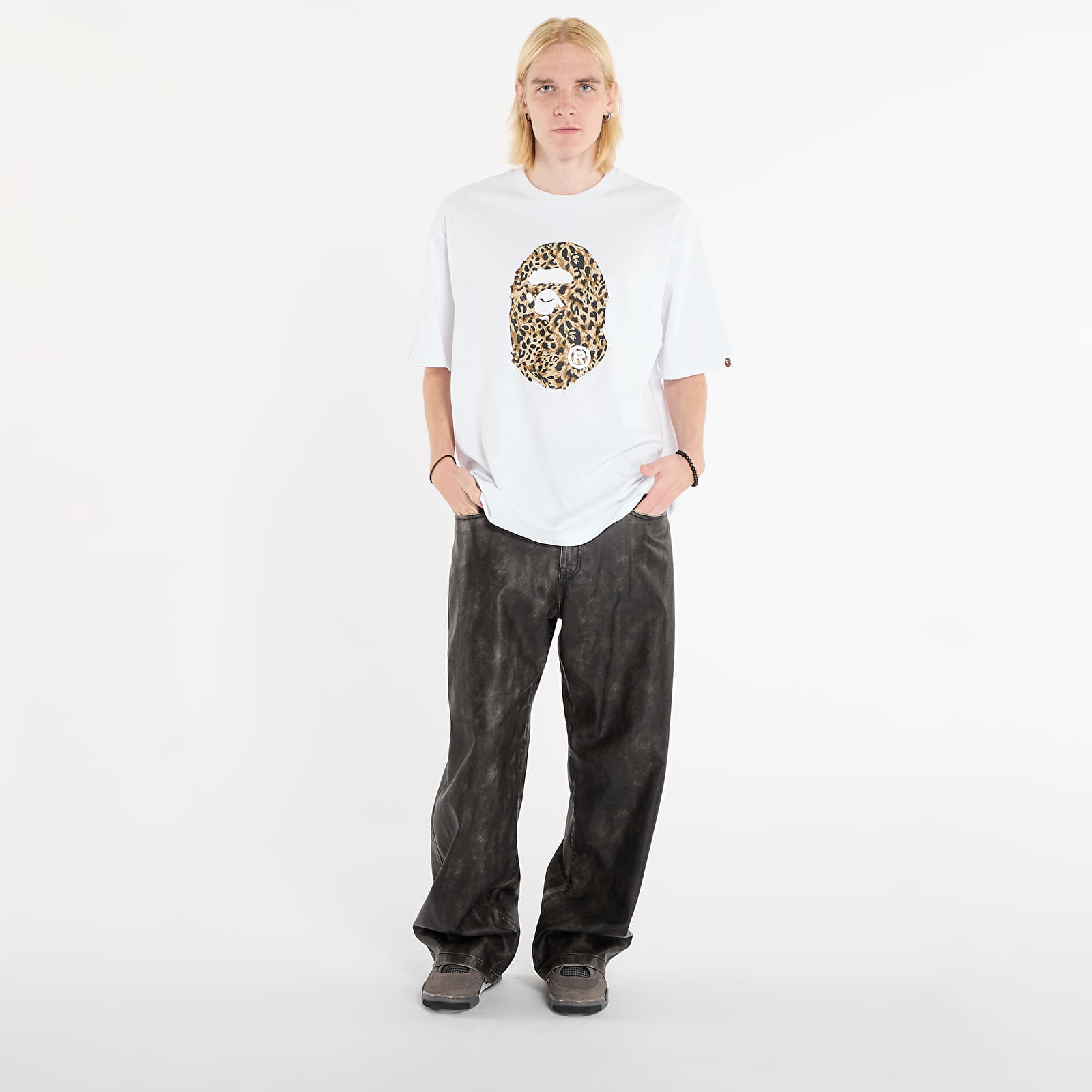 T-shirts A BATHING APE Wild Leopard Pattern Ape Head Relaxed Fit Tee White