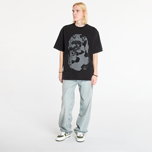 A BATHING APE Ape Head Heavy Washed Relaxed Fit Tee Black | Footshop