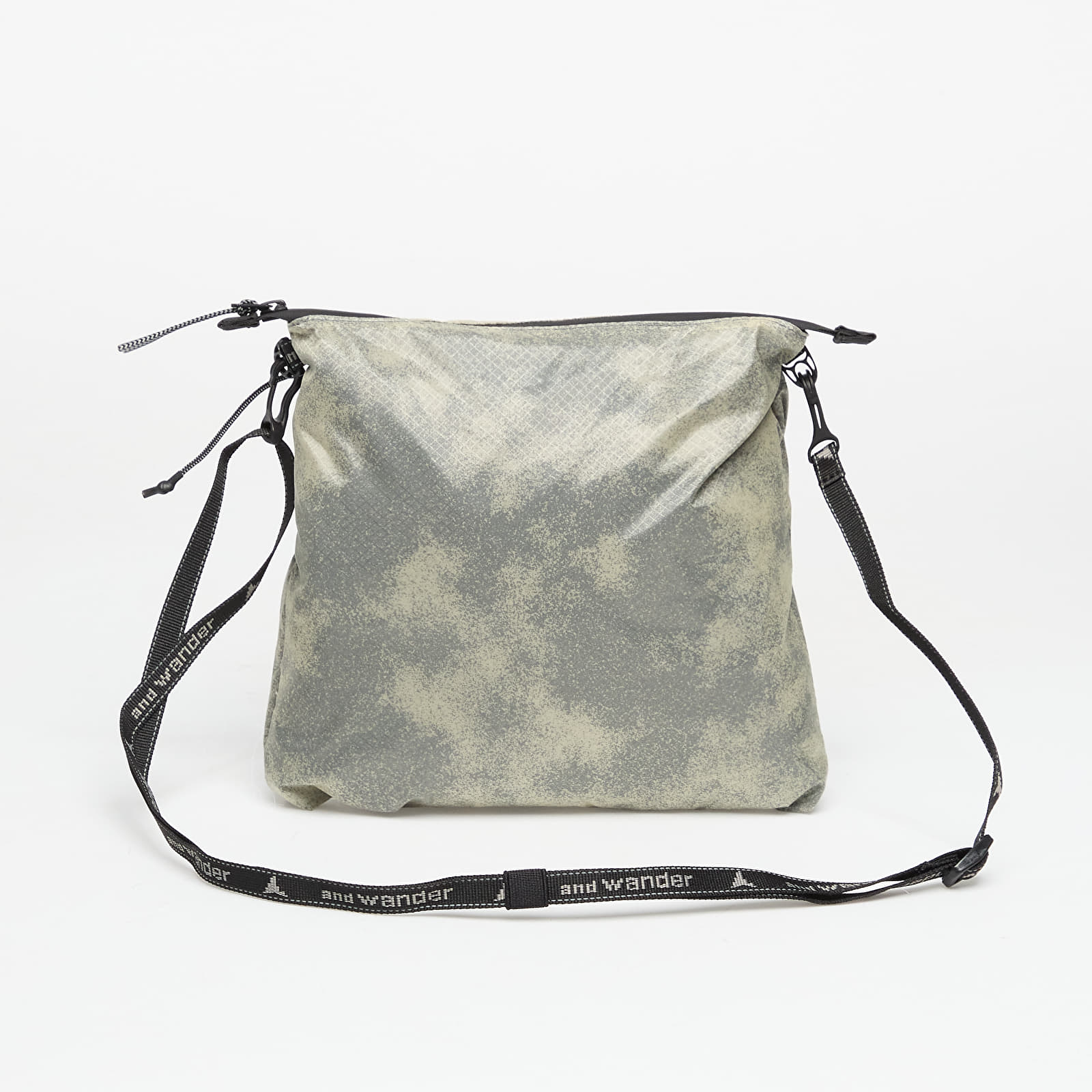 Skuldertasker til mænd ROA x And Wander Sil Sacoche Light Grey