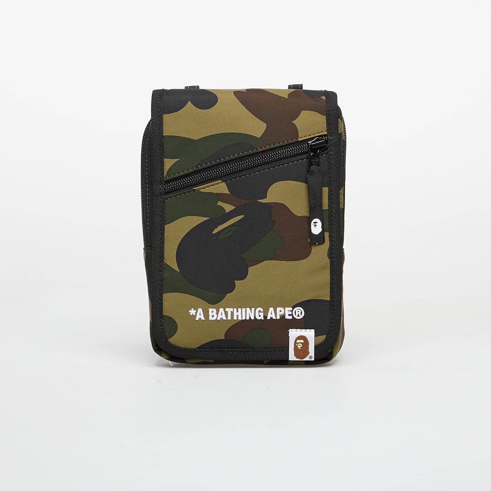 A BATHING APE 1St Camo Phone Bag Green Universal