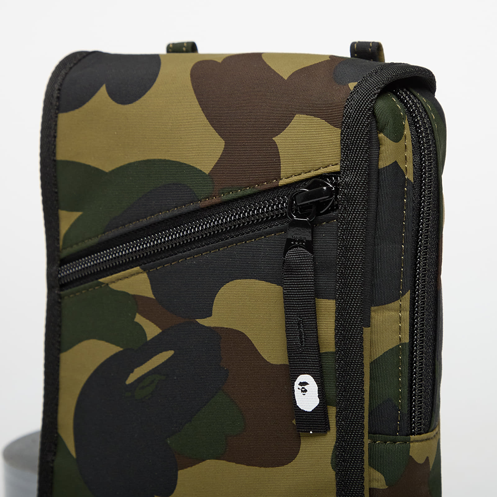 Други аксесоари A BATHING APE 1St Camo Phone Bag Green