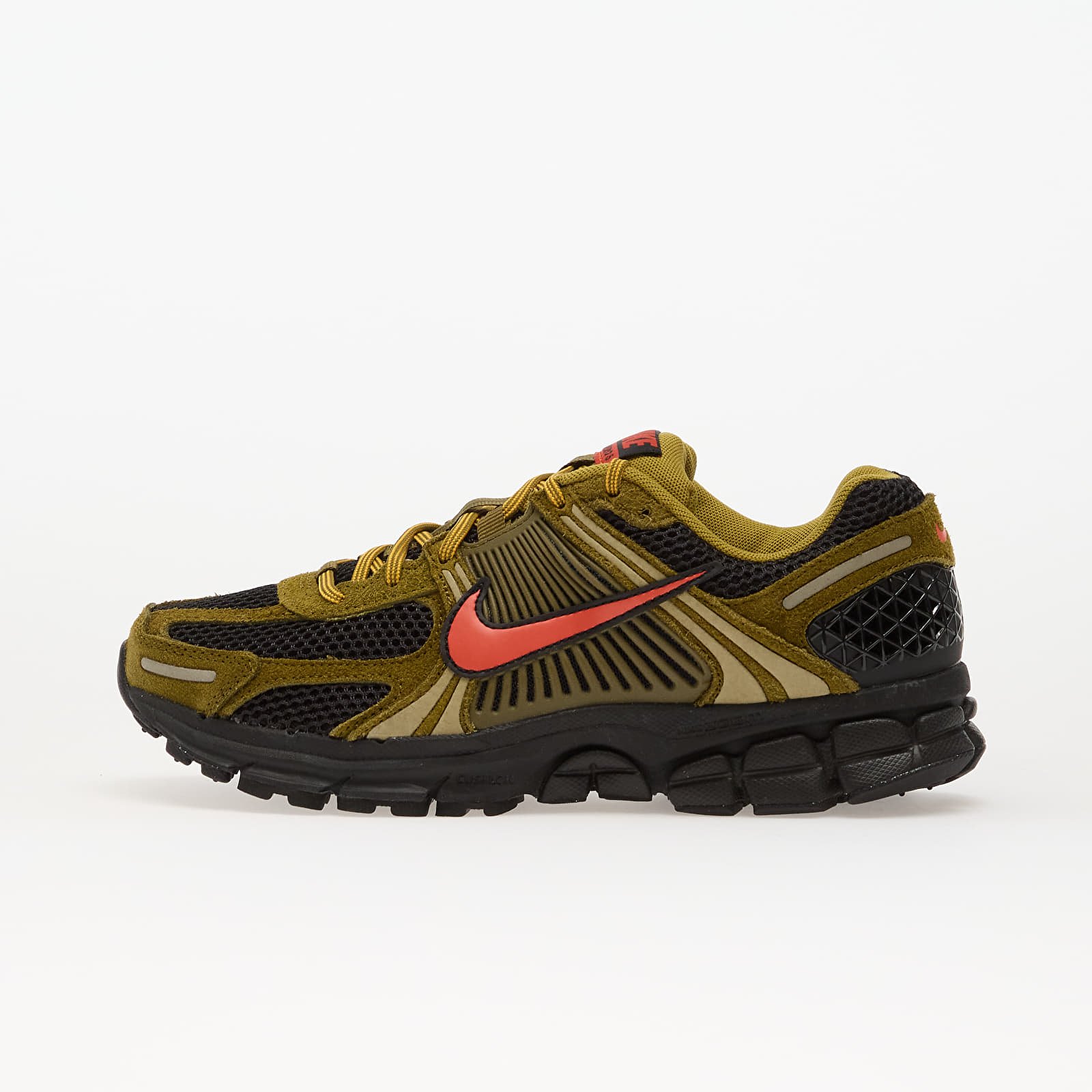 Meeste kingad Nike Zoom Vomero 5 Premium Olive Flak/ Picante Red-Black
