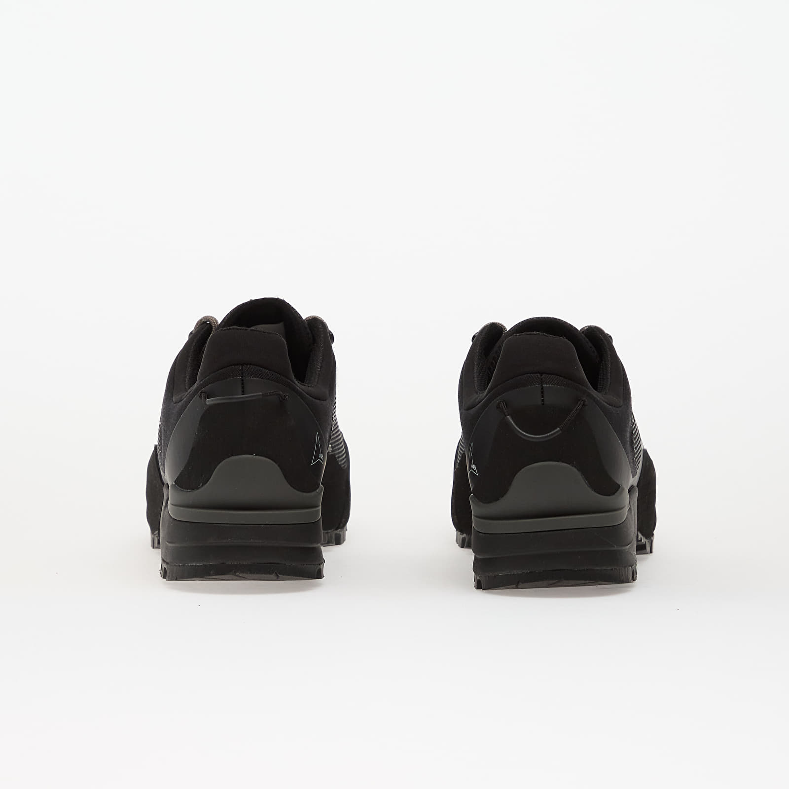 Meeste kingad ROA Hida Low Black